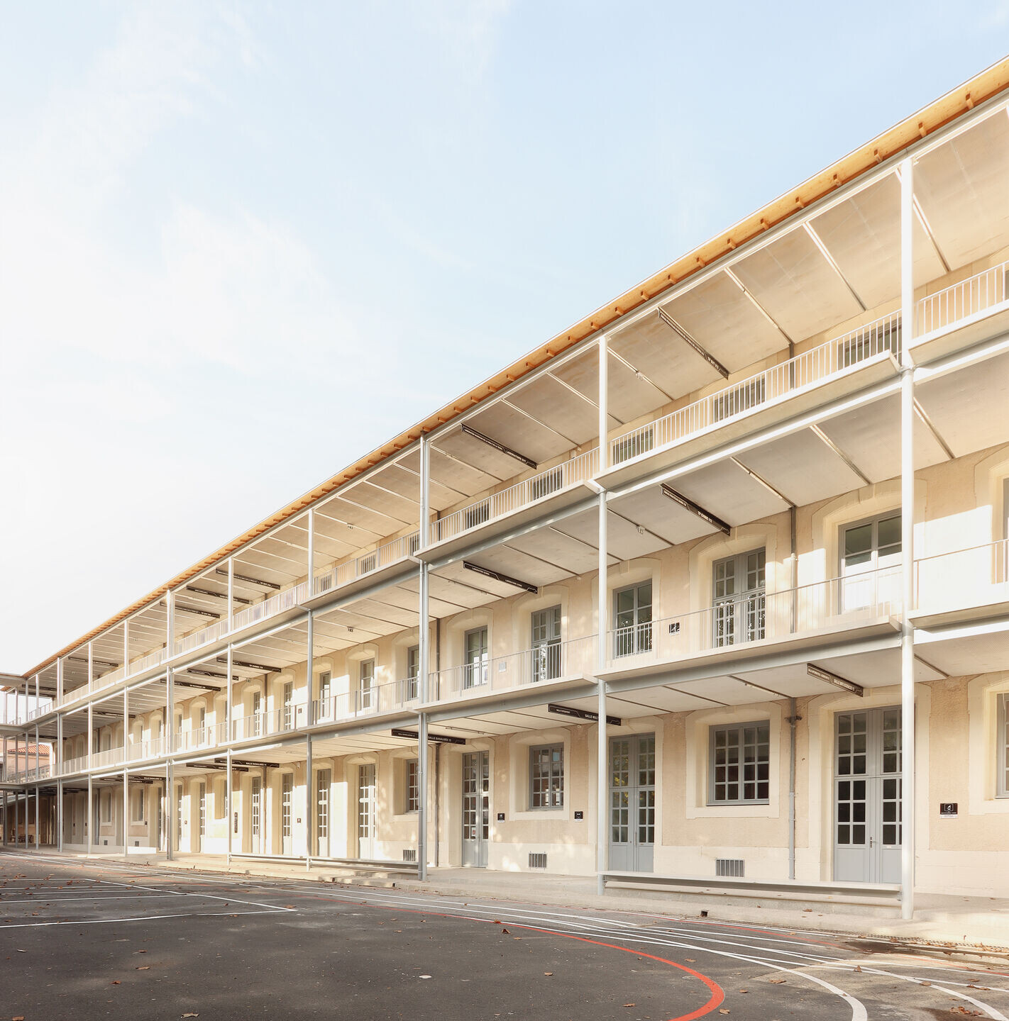 https://archello.com/story/149147/attachments/photos-videos/10 photo_credit Romain Jamot
