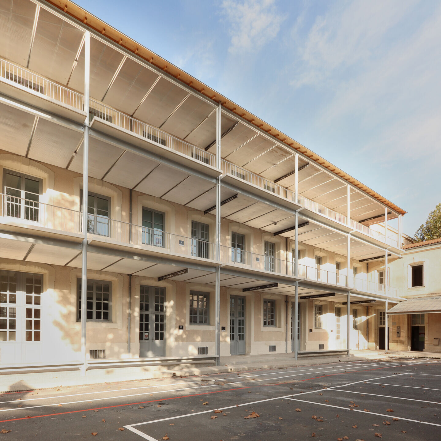 https://archello.com/story/149147/attachments/photos-videos/12 photo_credit Romain Jamot