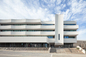 Aurora 10 Building