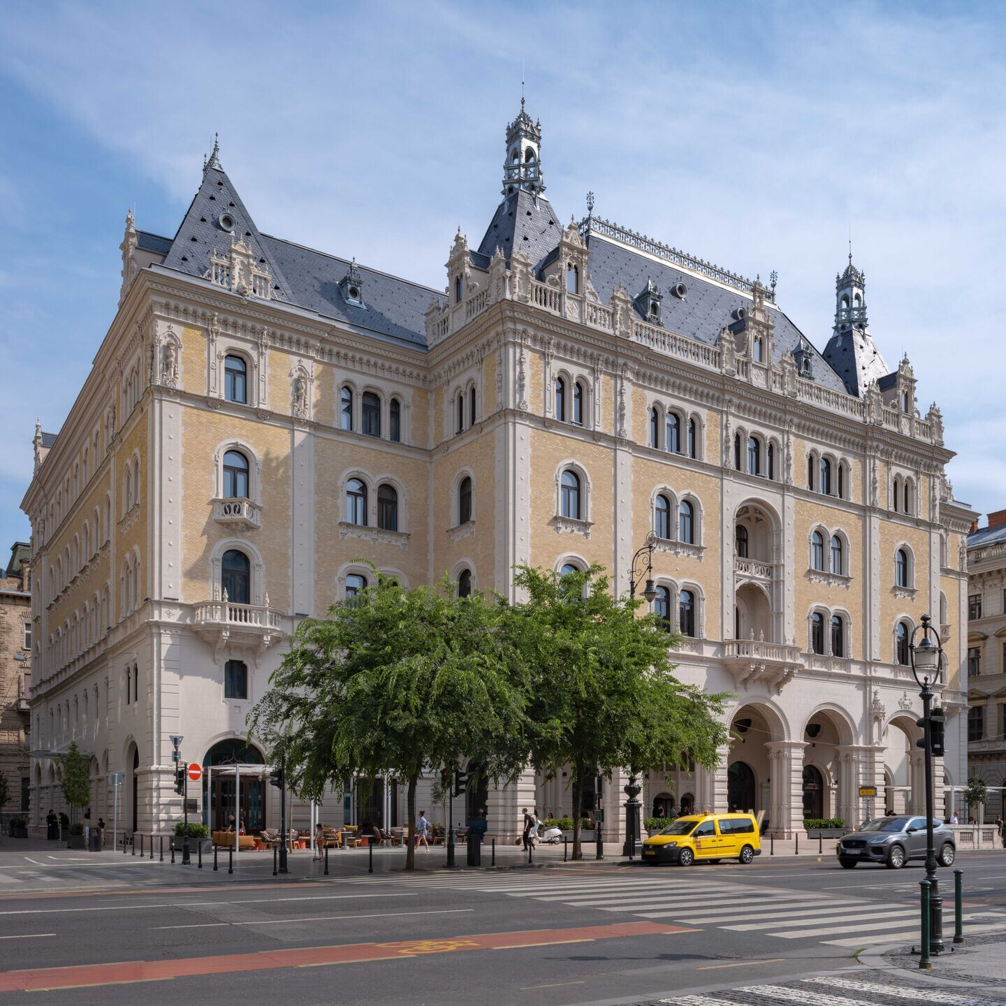 https://archello.com/story/149344/attachments/photos-videos/3 photo_credit Tamás Bujnovszky