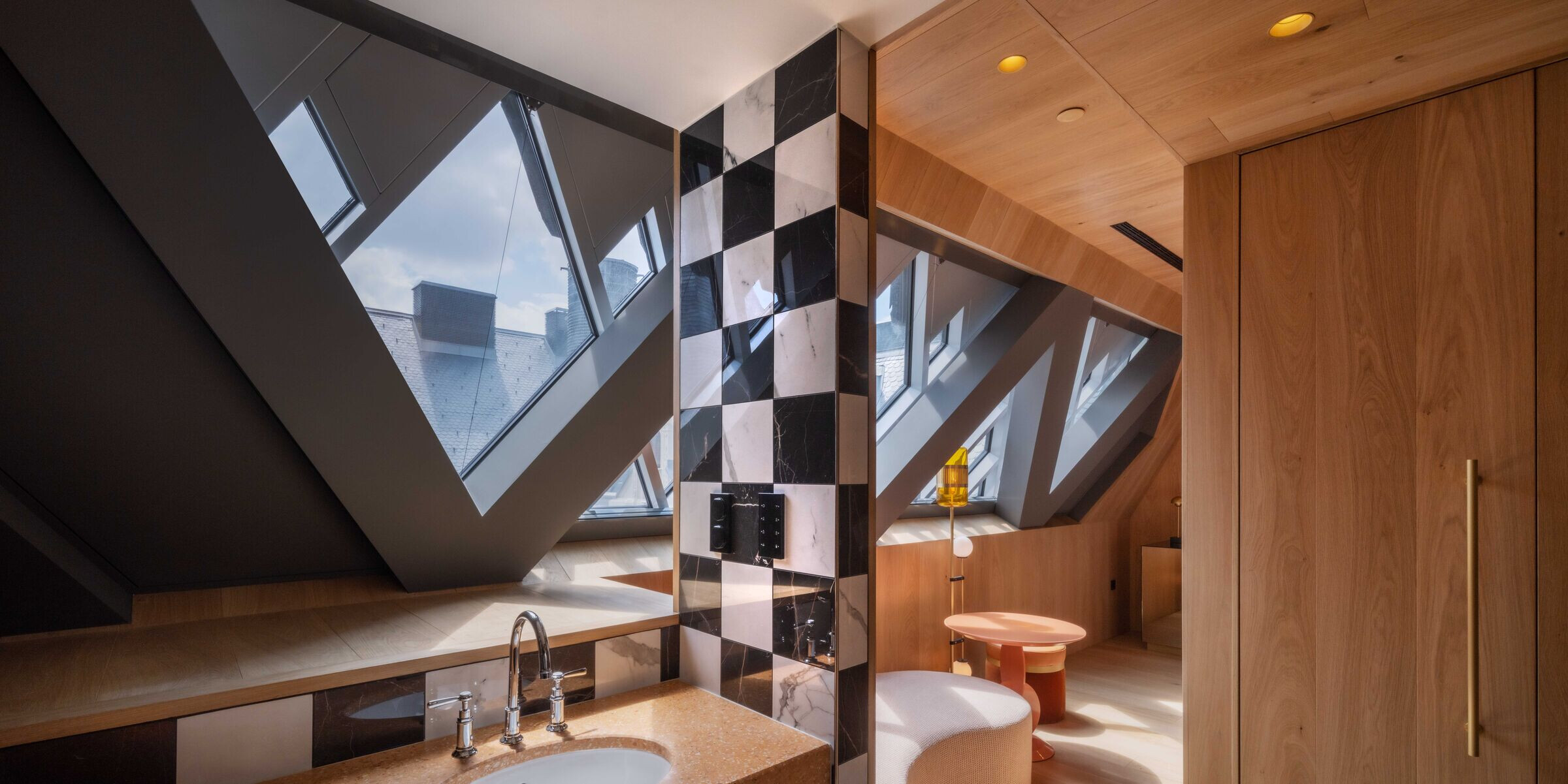 https://archello.com/story/149344/attachments/photos-videos/10 photo_credit Tamás Bujnovszky