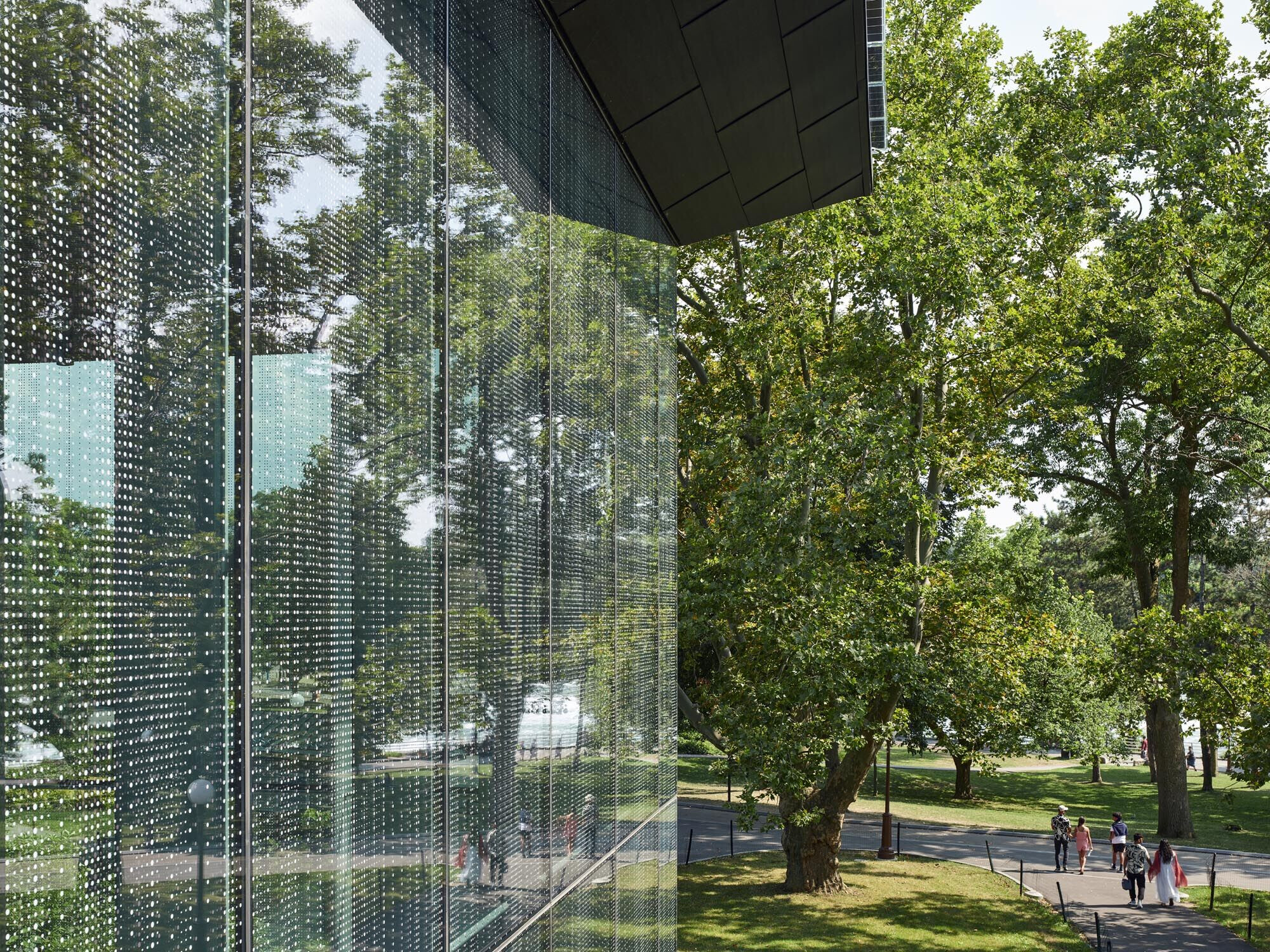 https://archello.com/story/149353/attachments/photos-videos/12 photo_credit Tom Holdsworth