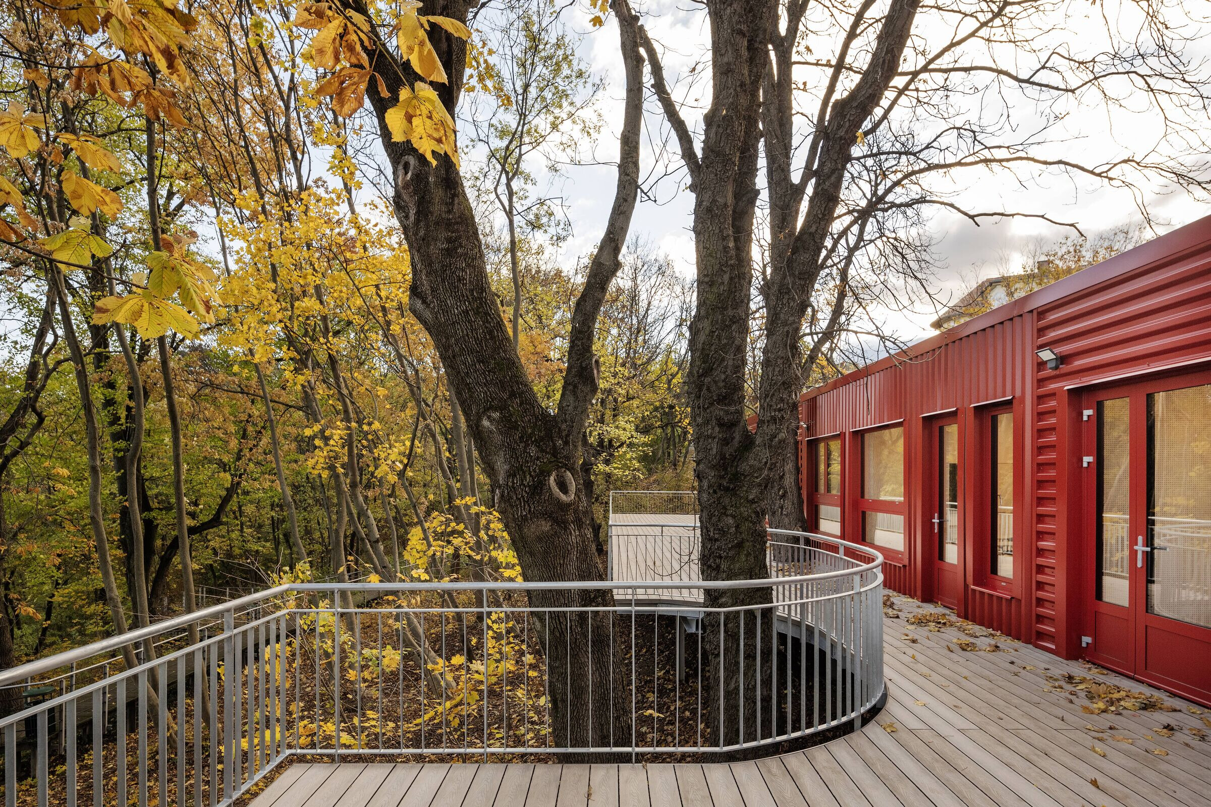 https://archello.com/story/149563/attachments/photos-videos/4 photo_credit Jaksa Bálint