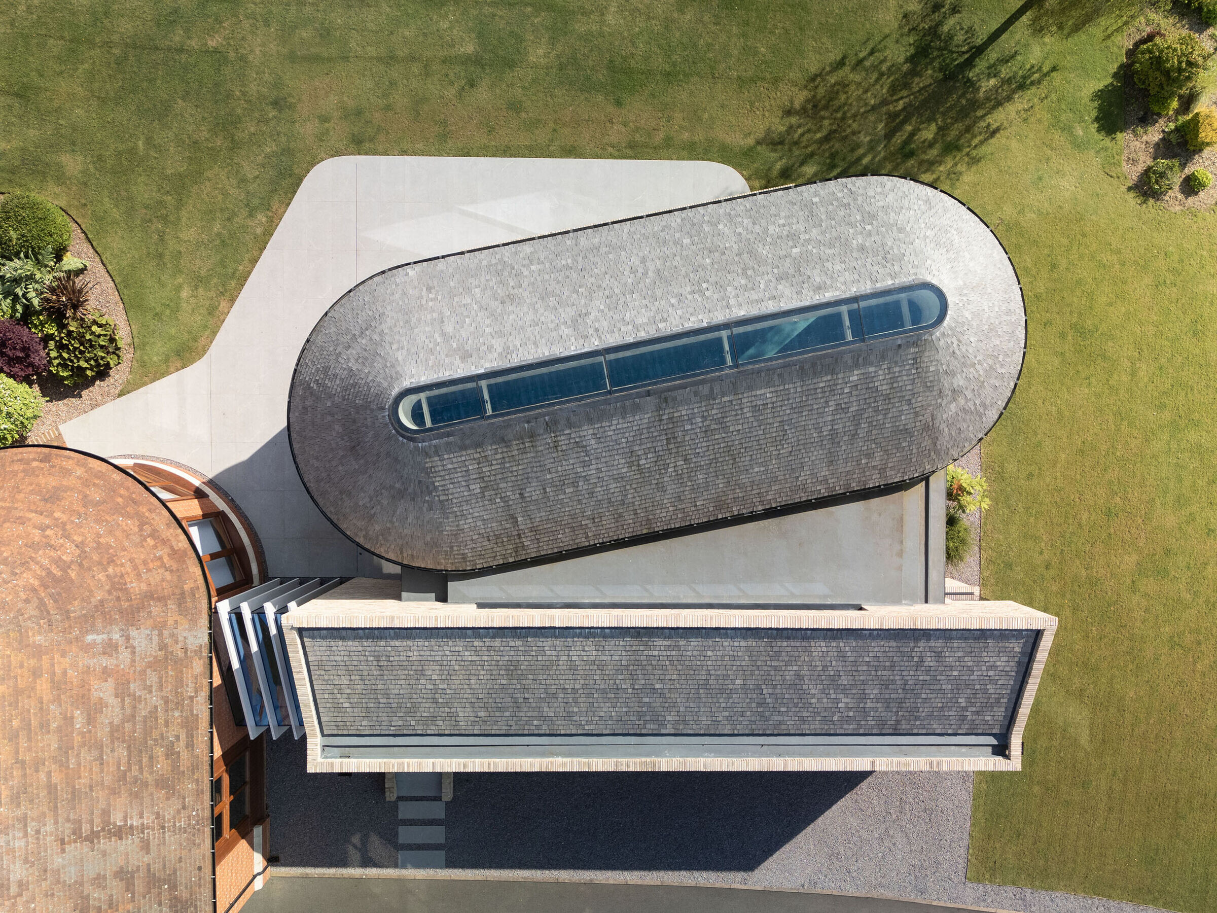 https://archello.com/story/149671/attachments/photos-videos/3 photo_credit Hide Film