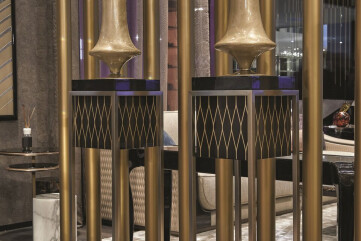 Contemporary Metal Vase Stand - 20607 Contemporary Metal Vase Stand - 20607