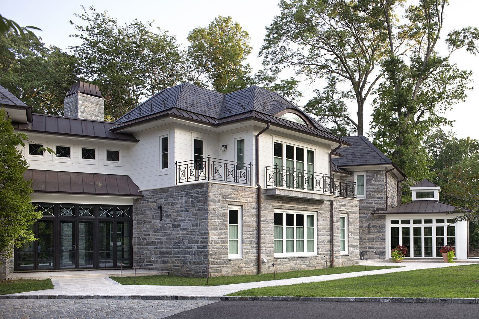 https://archello.com/story/149682/attachments/photos-videos/5 photo_credit Peter Rymwid