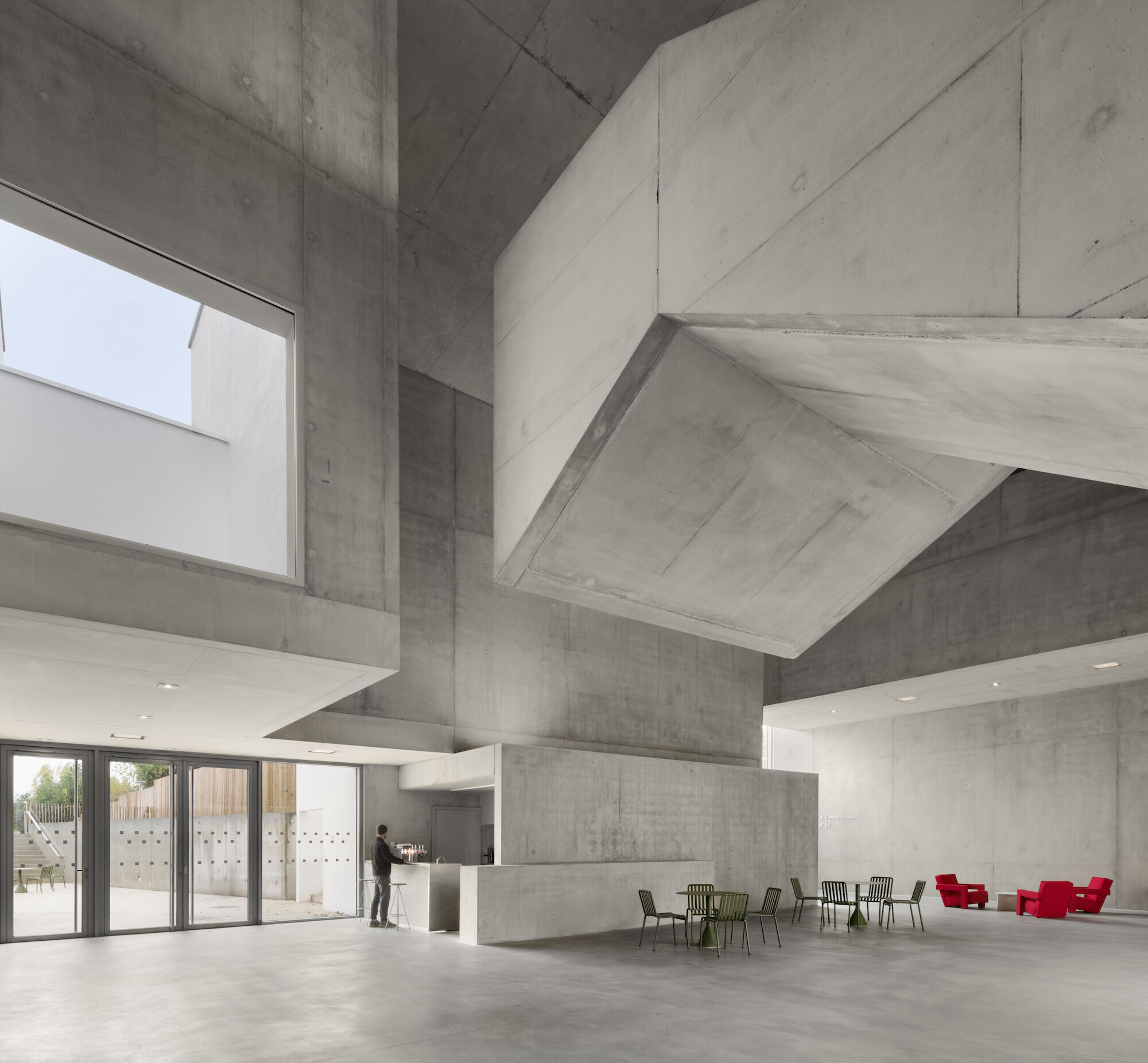 https://archello.com/story/149933/attachments/photos-videos/14 photo_credit Eugeni Pons
