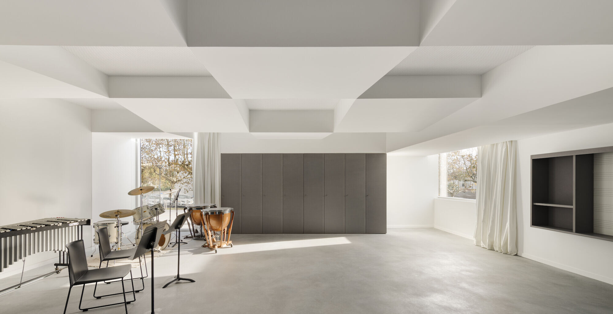 https://archello.com/story/149933/attachments/photos-videos/17 photo_credit Eugeni Pons