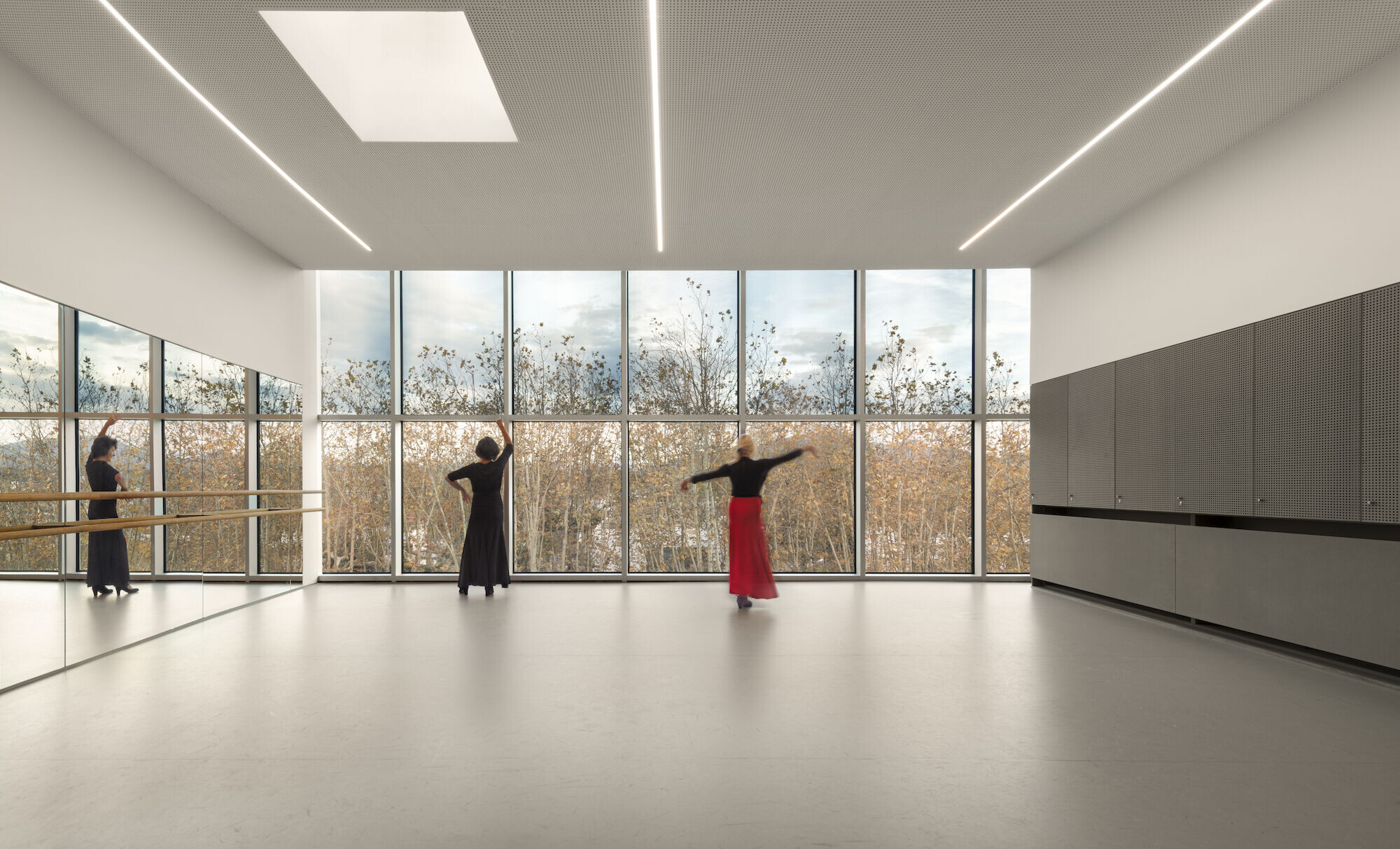 https://archello.com/story/149933/attachments/photos-videos/18 photo_credit Eugeni Pons