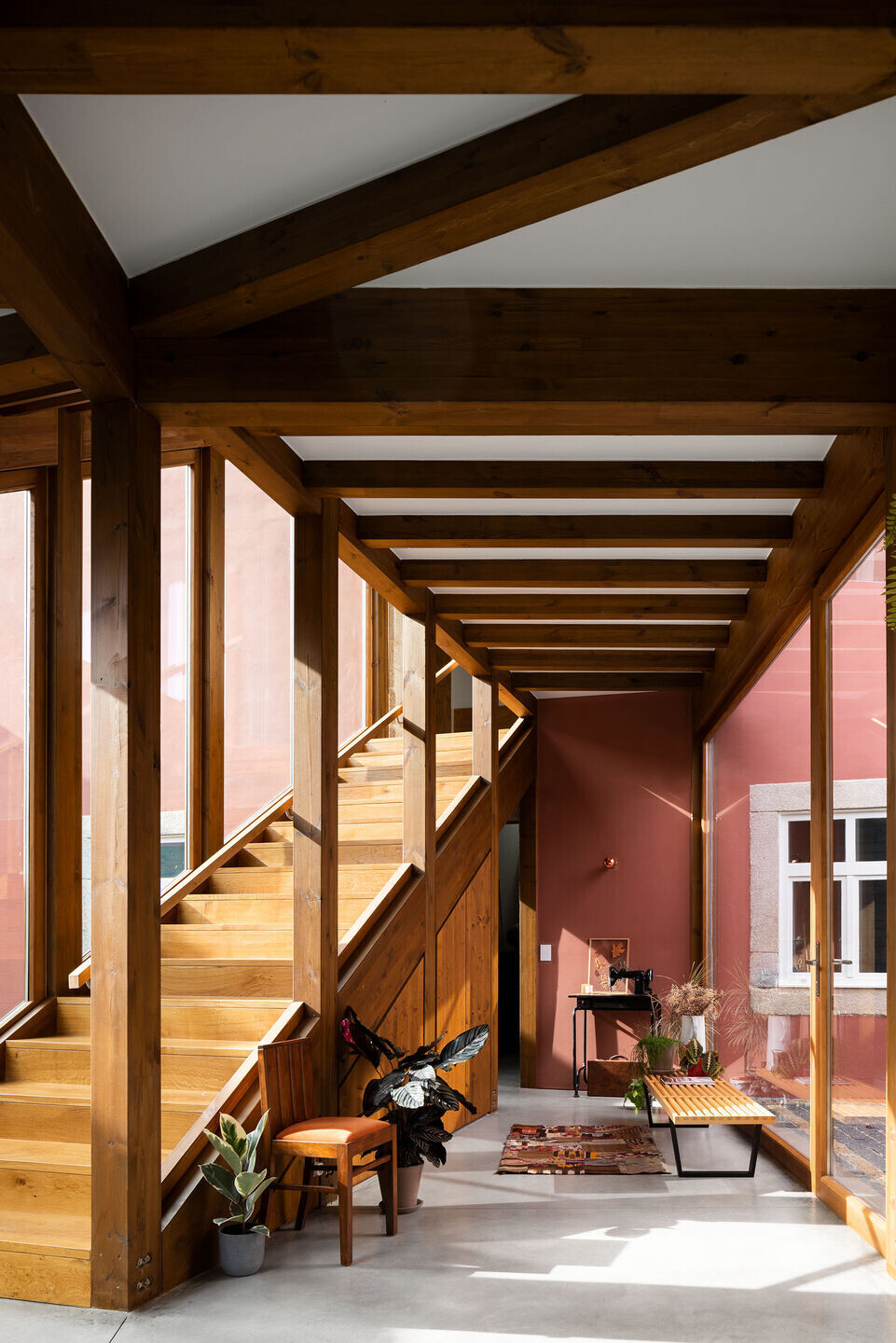 https://archello.com/story/150074/attachments/photos-videos/5 photo_credit Ivo Tavares Studio