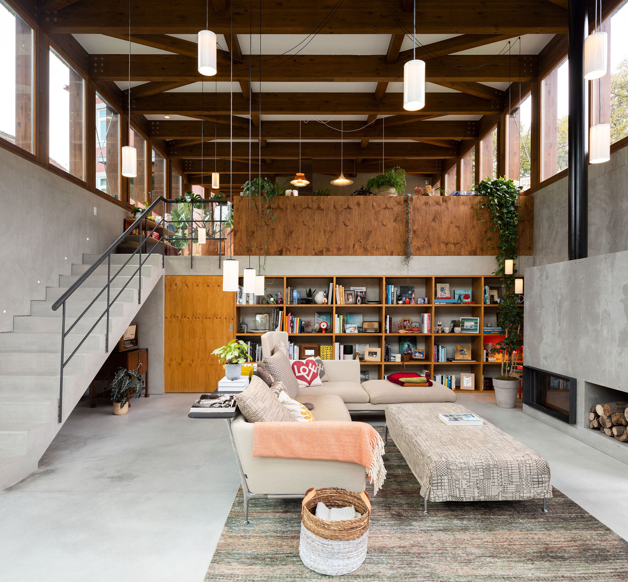 https://archello.com/story/150074/attachments/photos-videos/6 photo_credit Ivo Tavares Studio
