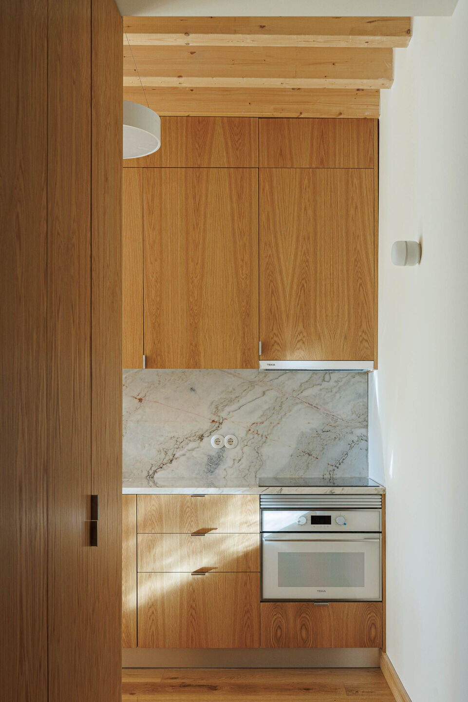 https://archello.com/story/150036/attachments/photos-videos/41 photo_credit Ivo Tavares Studio