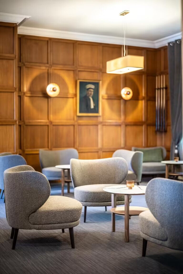 https://archello.com/story/150137/attachments/photos-videos/6 photo_credit Le Prieuré Corrèze Hôtel & Restaurant