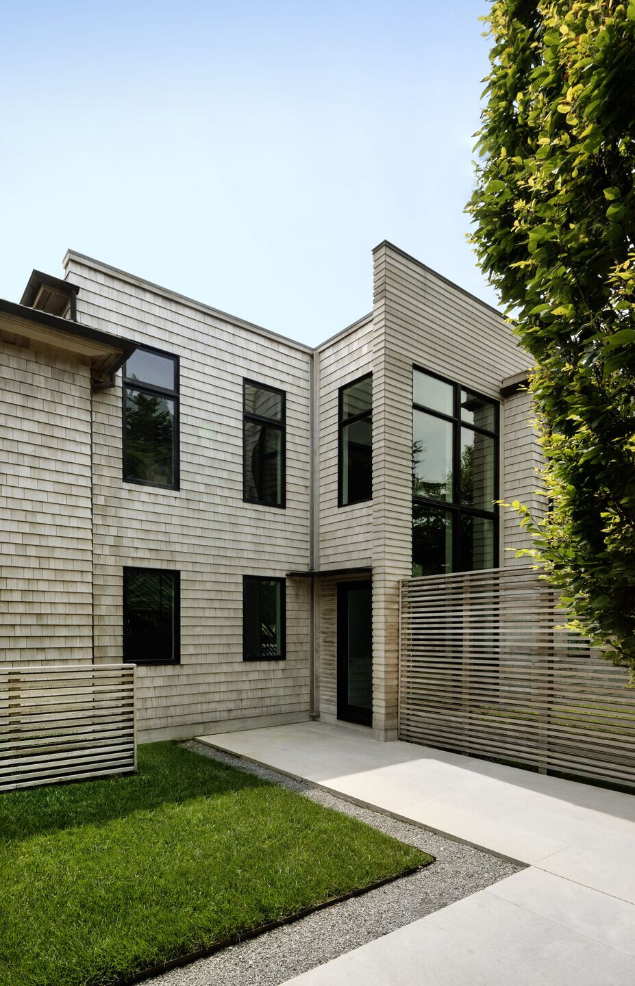 https://archello.com/story/150608/attachments/photos-videos/9 photo_credit Bjorg Magnea