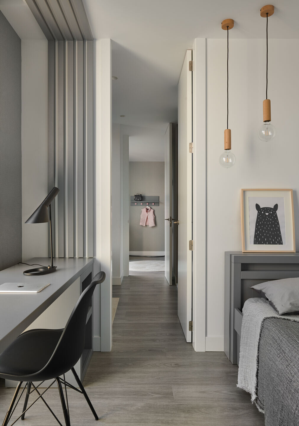photo_credit Casas inHAUS | Modular house on a slope in Tarragona