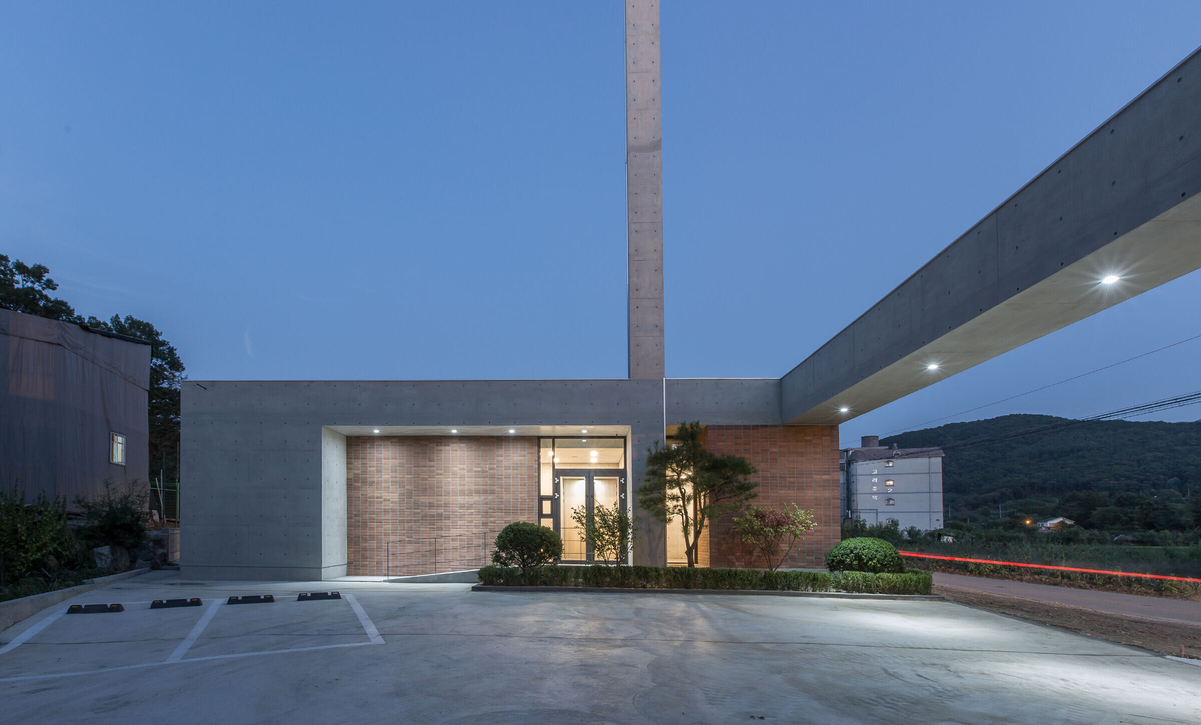 https://archello.com/story/150679/attachments/photos-videos/11 photo_credit Oh Jongsang