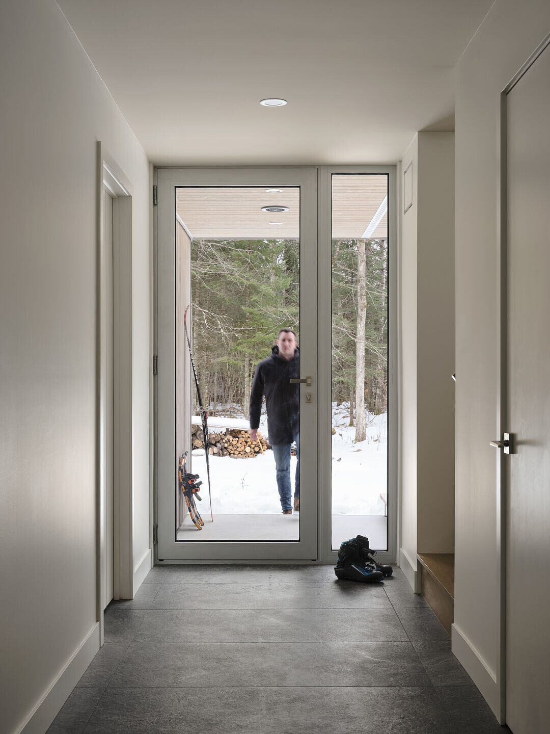 https://archello.com/story/151012/attachments/photos-videos/25 photo_credit Maxime Brouillet