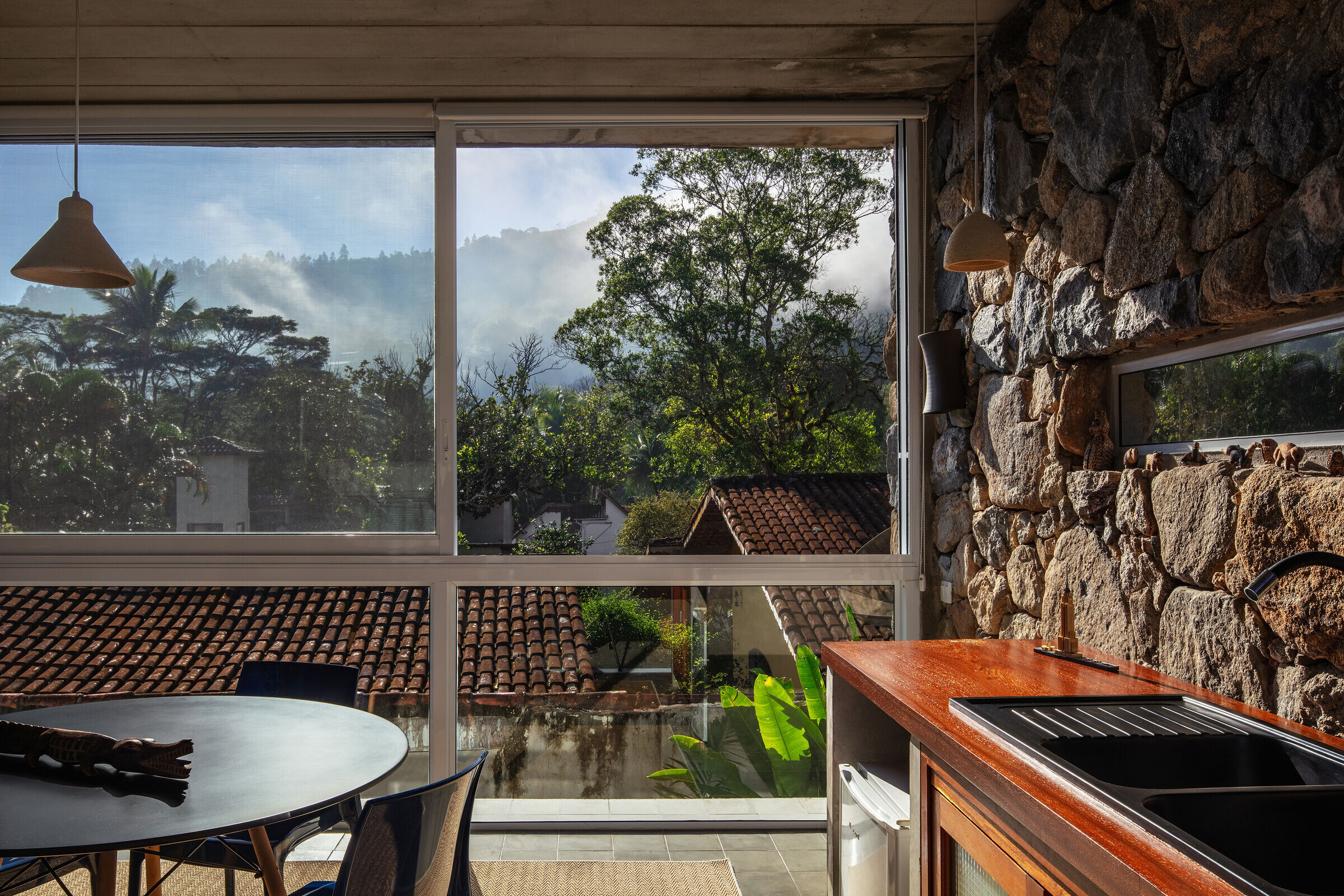 https://archello.com/story/151072/attachments/photos-videos/9 photo_credit Nelson Kon