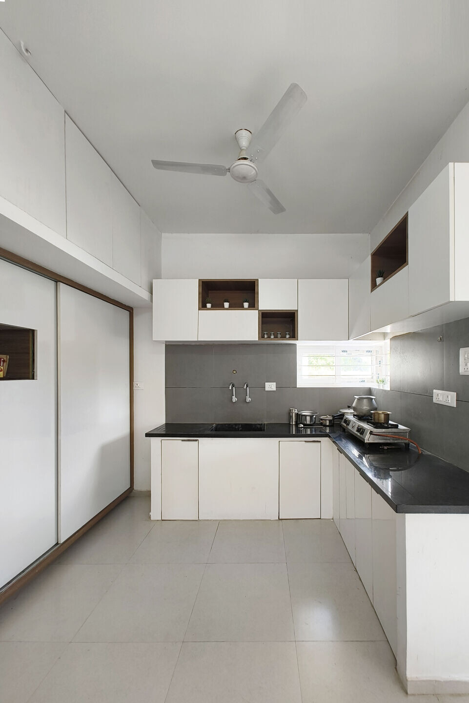 https://archello.com/story/151177/attachments/photos-videos/21 photo_credit INSCRIBE STUDIO | CONFIGOO SPACES