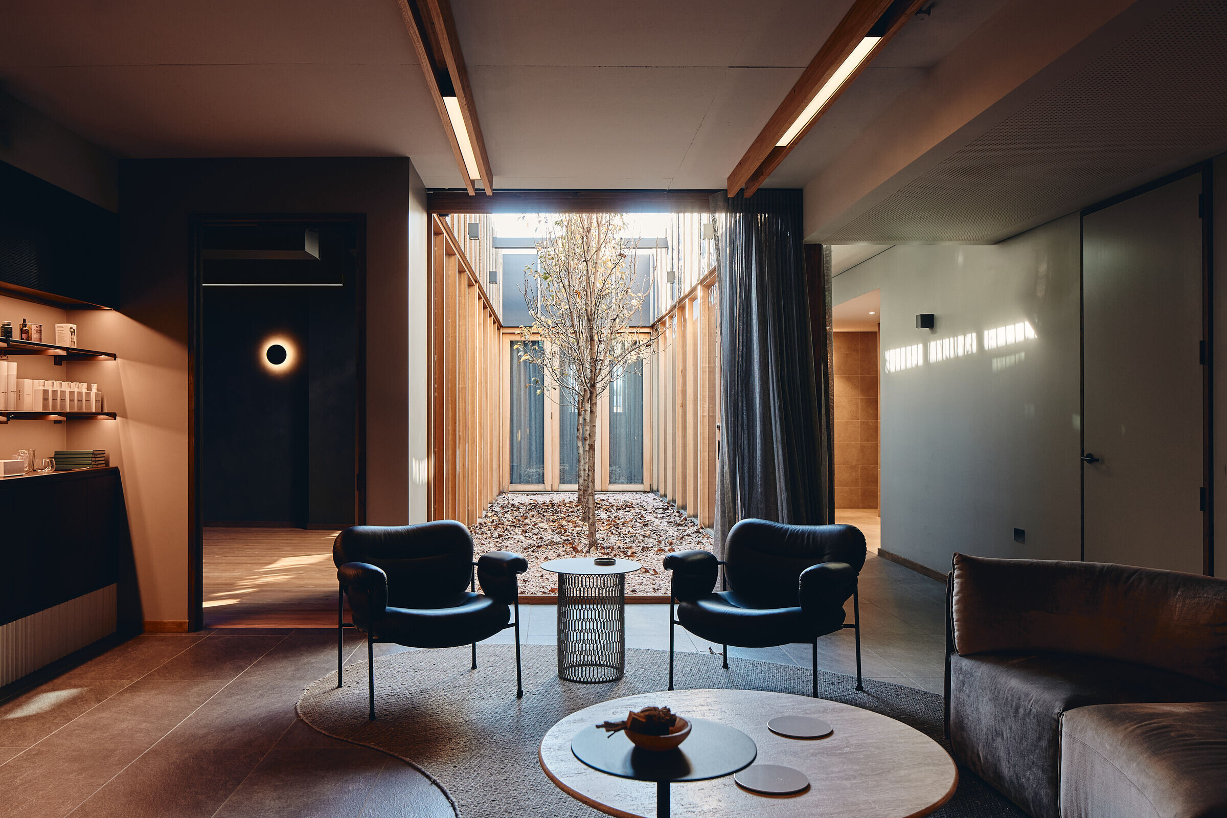 https://archello.com/story/151193/attachments/photos-videos/4 photo_credit Peter Bennetts