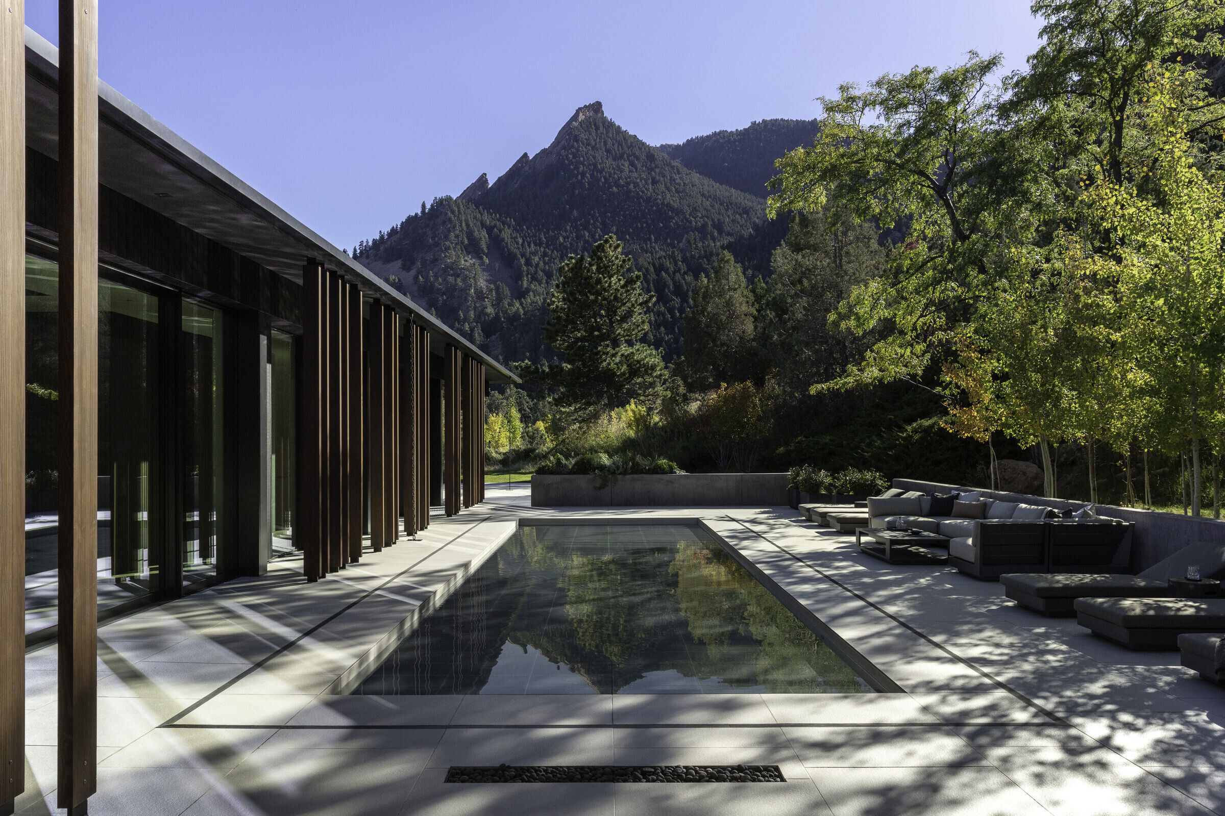 https://archello.com/story/151185/attachments/photos-videos/6 photo_credit James Florio