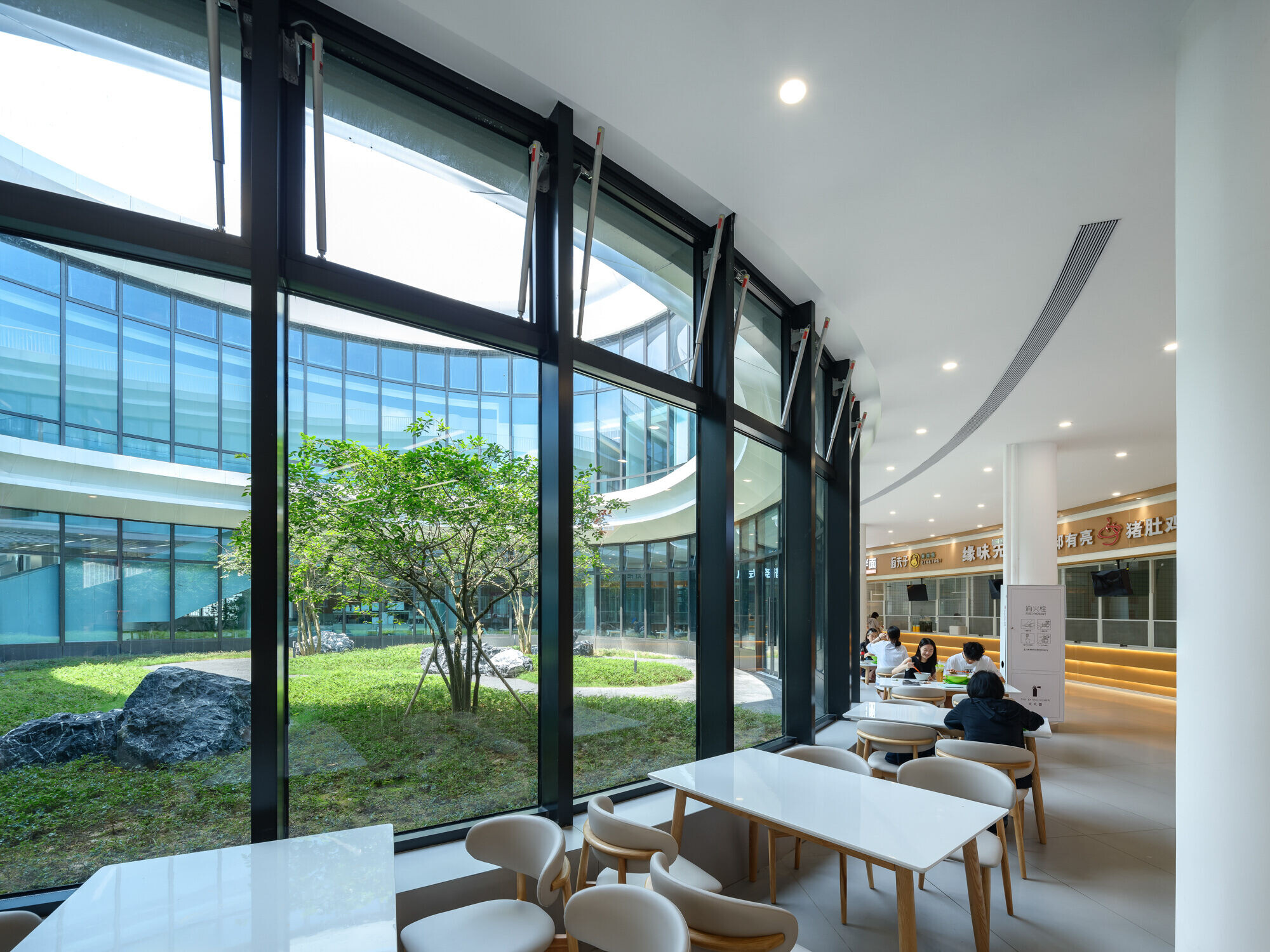 https://archello.com/story/151233/attachments/photos-videos/29 photo_credit Aedas Limited