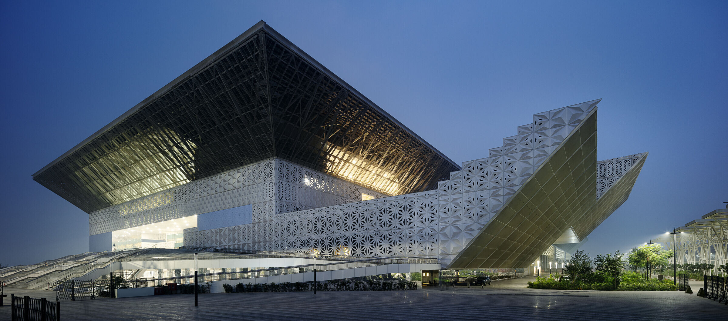 https://archello.com/story/151497/attachments/photos-videos/4 photo_credit Aitor Ortiz