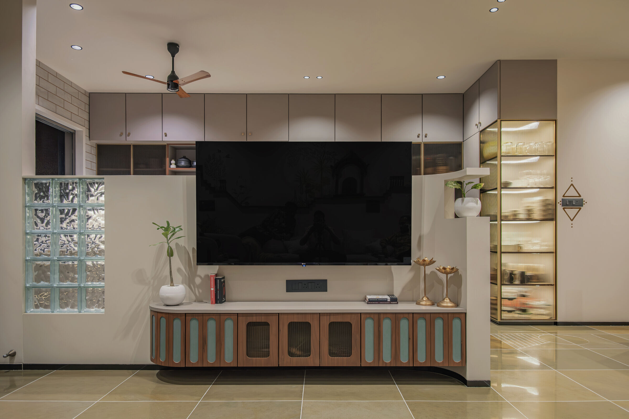 https://archello.com/story/151779/attachments/photos-videos/2 photo_credit TDS Photography