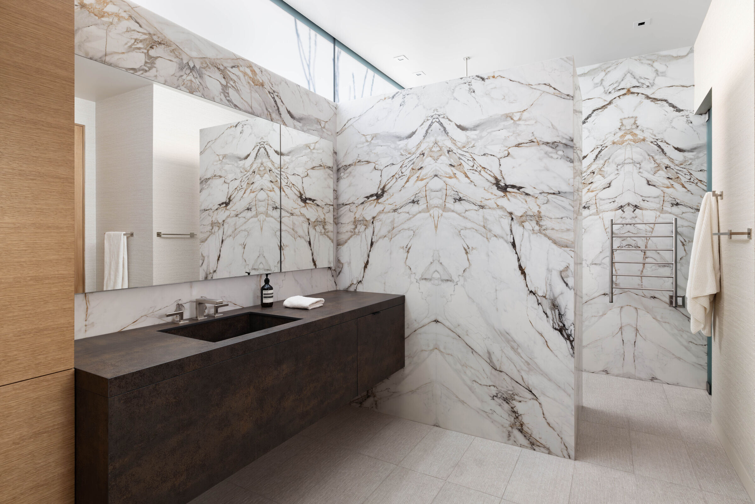 https://archello.com/story/151817/attachments/photos-videos/44 photo_credit Ema Peter Photography