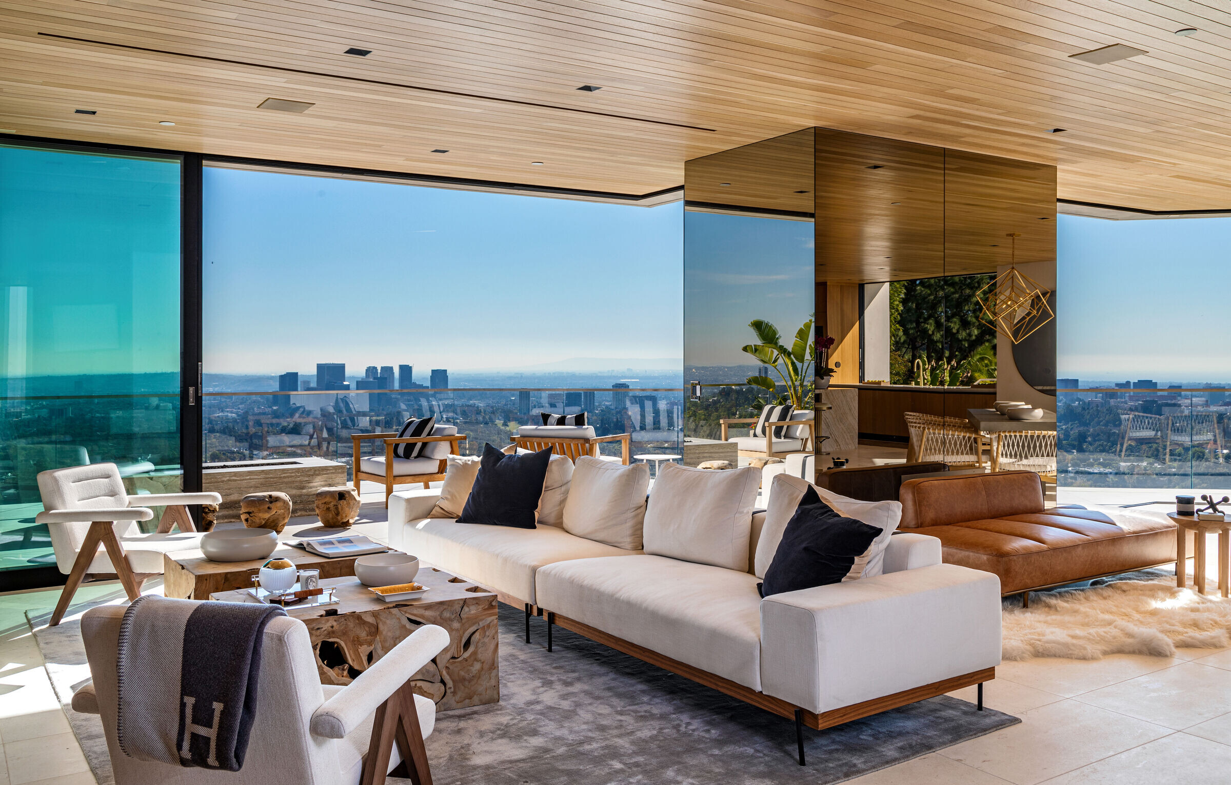 https://archello.com/story/151822/attachments/photos-videos/1 photo_credit IR Architects