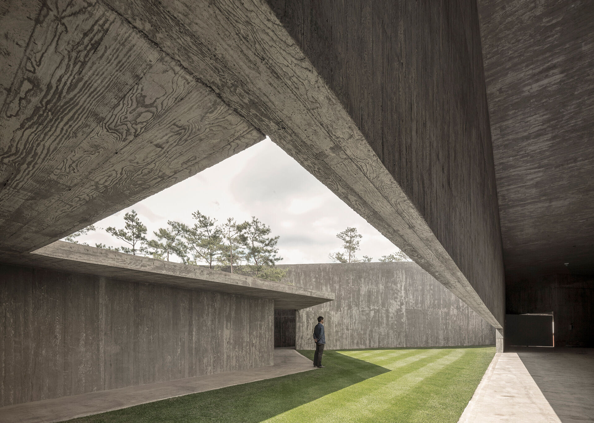 https://archello.com/story/151967/attachments/photos-videos/16 photo_credit ©Fernando Guerra