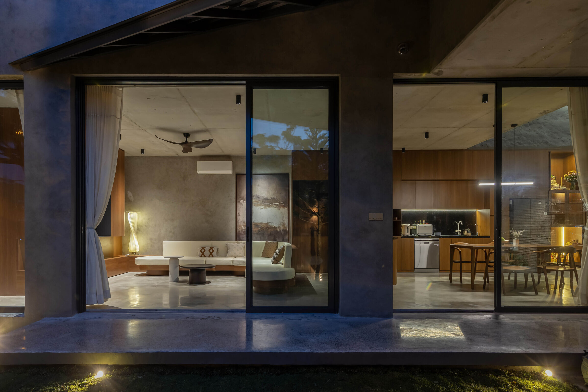 https://archello.com/story/151981/attachments/photos-videos/10 photo_credit Paul Phan