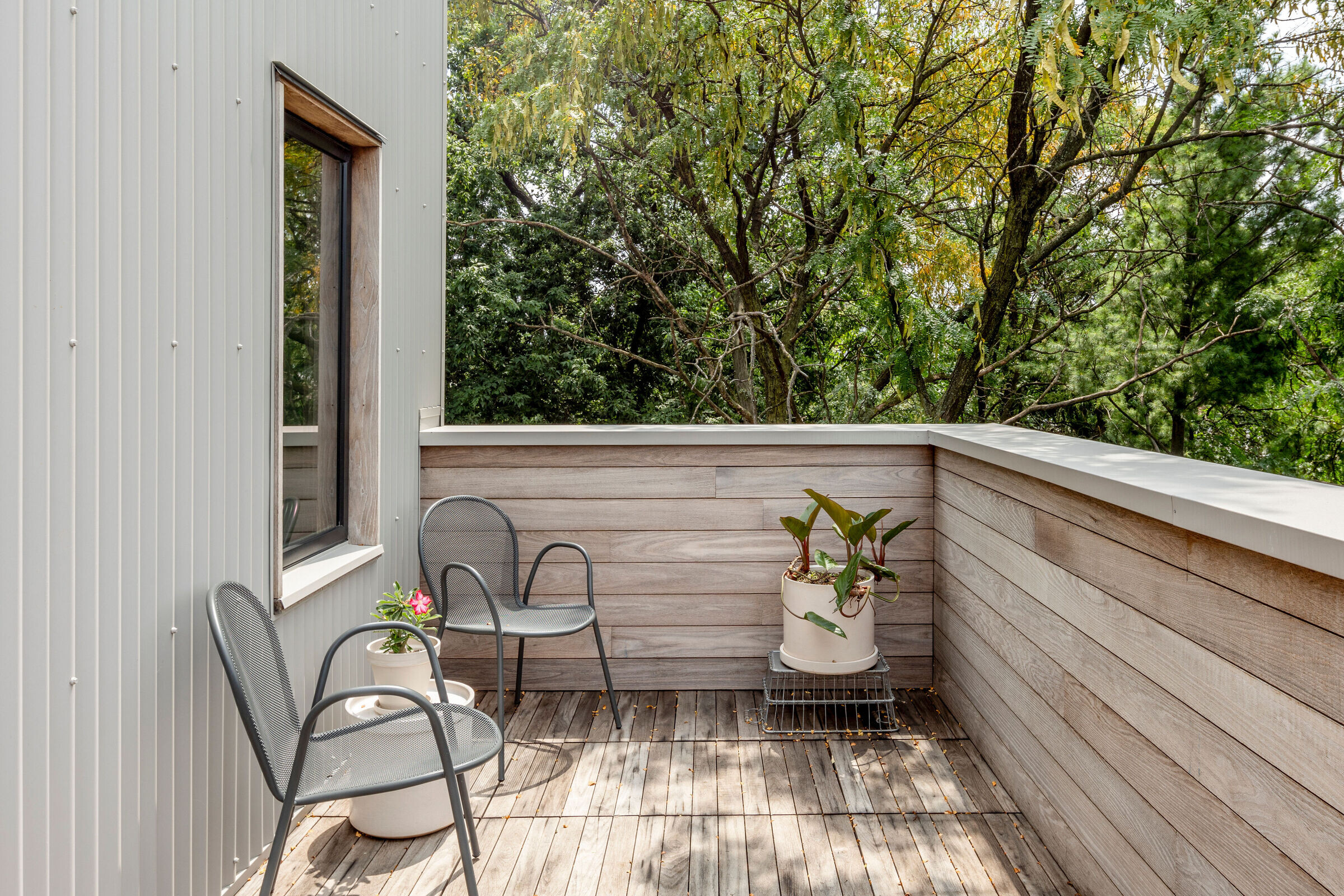 https://archello.com/story/152057/attachments/photos-videos/21 photo_credit Archetype Photo