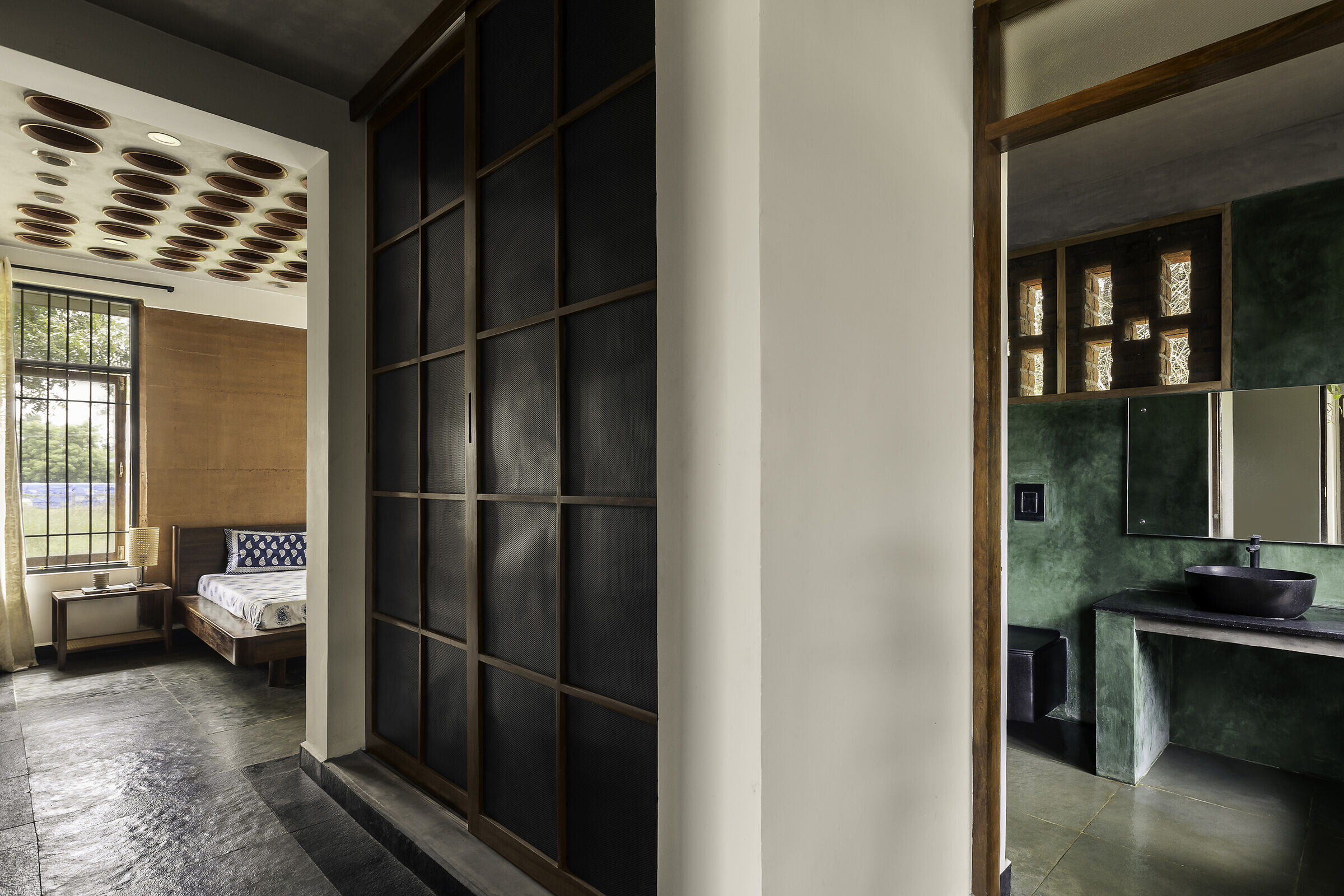 https://archello.com/story/152074/attachments/photos-videos/21 photo_credit Saurabh Madan (Penumbra photo lab)