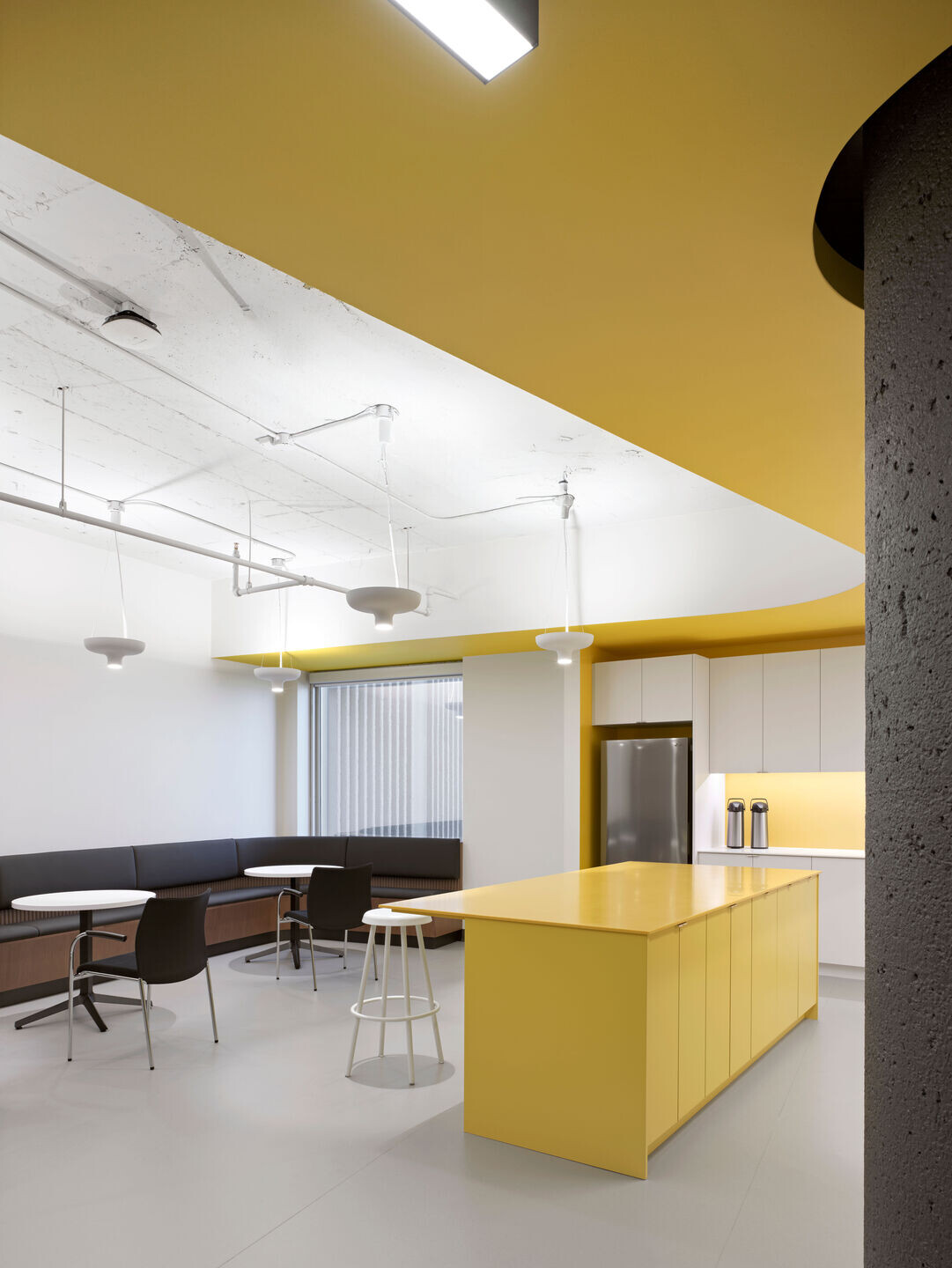 https://archello.com/story/152099/attachments/photos-videos/6 photo_credit A-Frame Inc