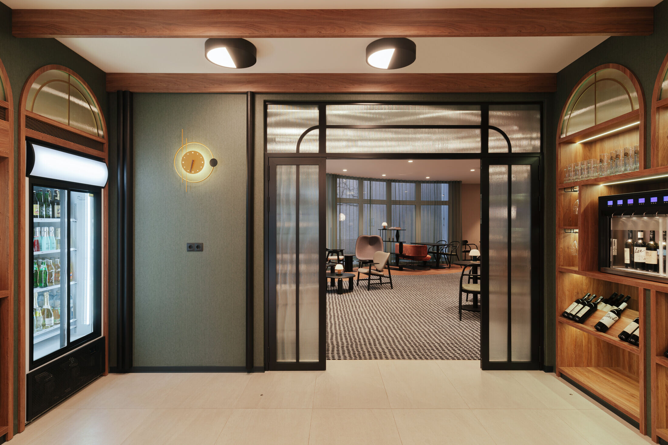 https://archello.com/story/152163/attachments/photos-videos/47