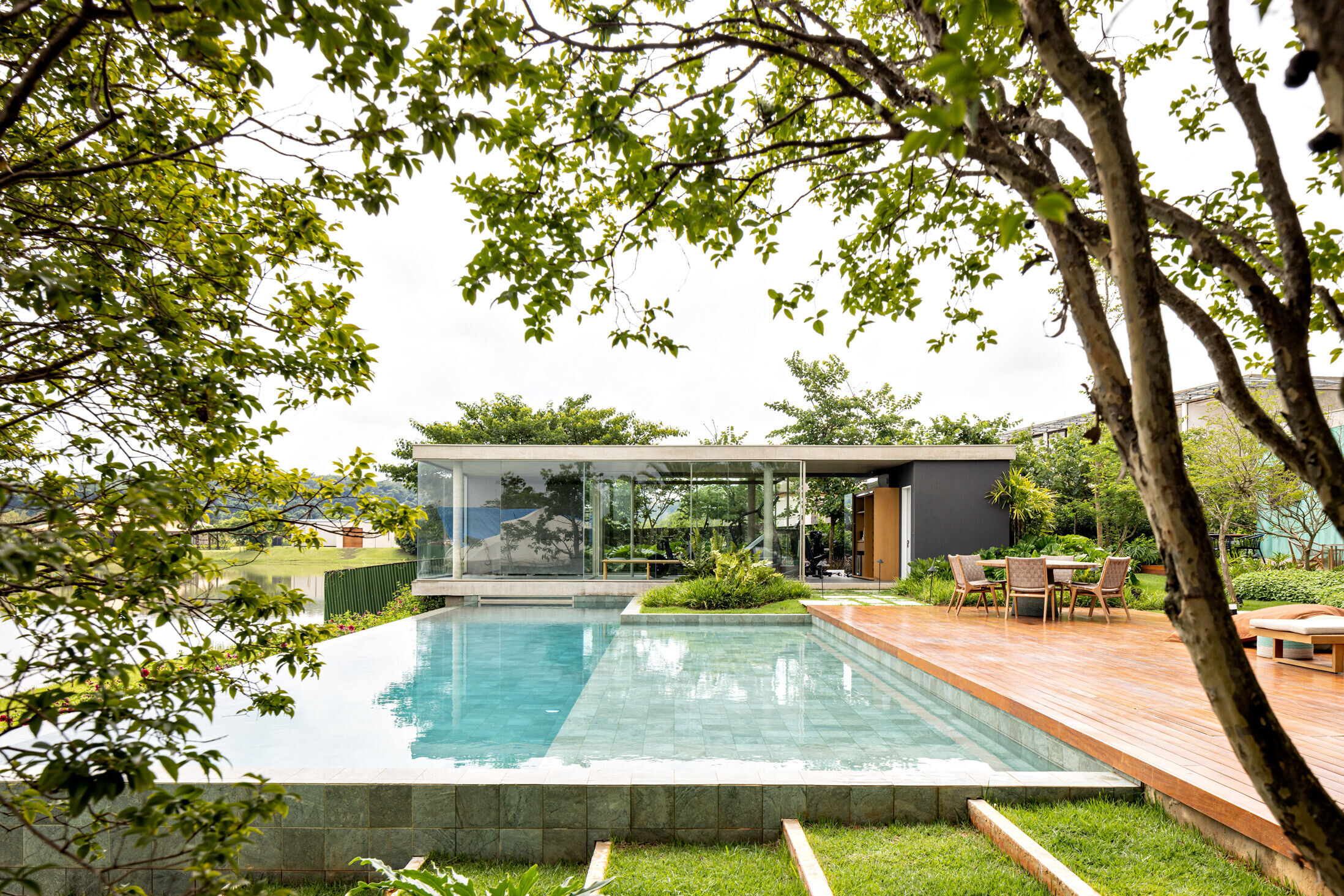 https://archello.com/story/152160/attachments/photos-videos/13 photo_credit Fran Parente