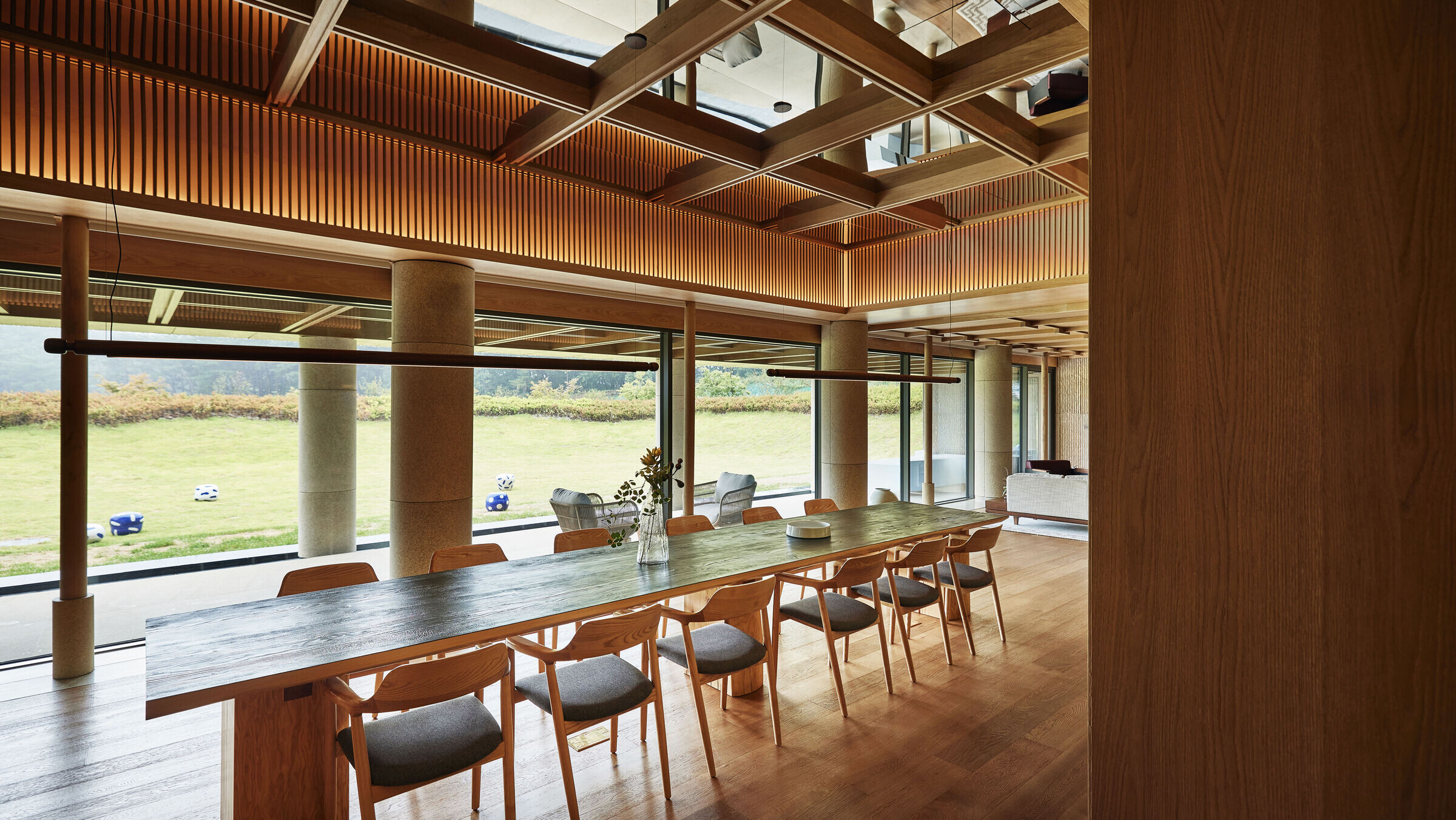 https://archello.com/story/133673/attachments/photos-videos/16 photo_credit Listen Communication