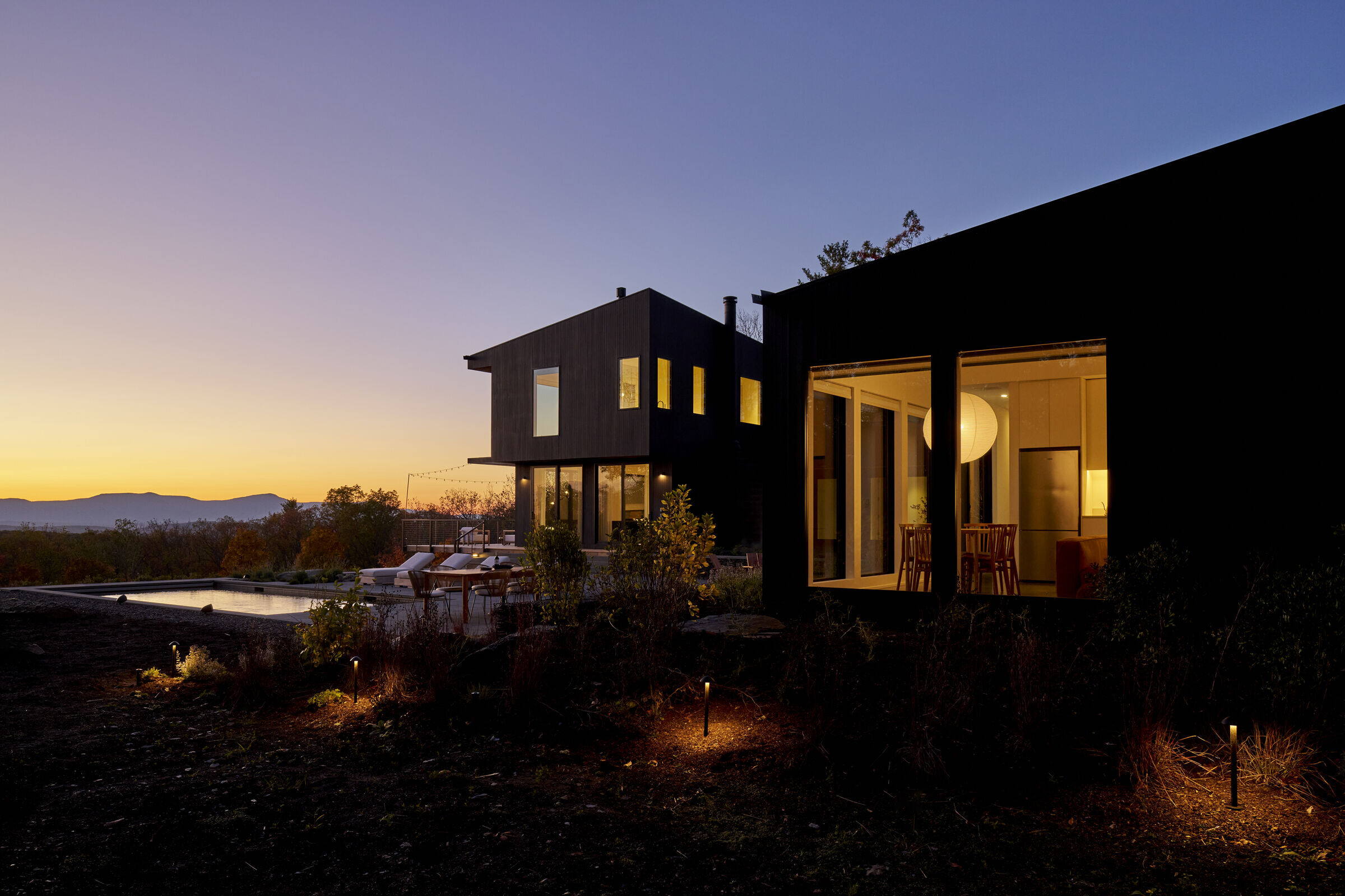 https://archello.com/story/152156/attachments/photos-videos/3 photo_credit Noah Kalina