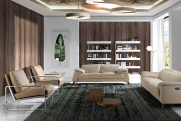 2019 - Round Tempered Glass and Walnut Coffee Table 2019 - Round Tempered Glass and Walnut Coffee Table