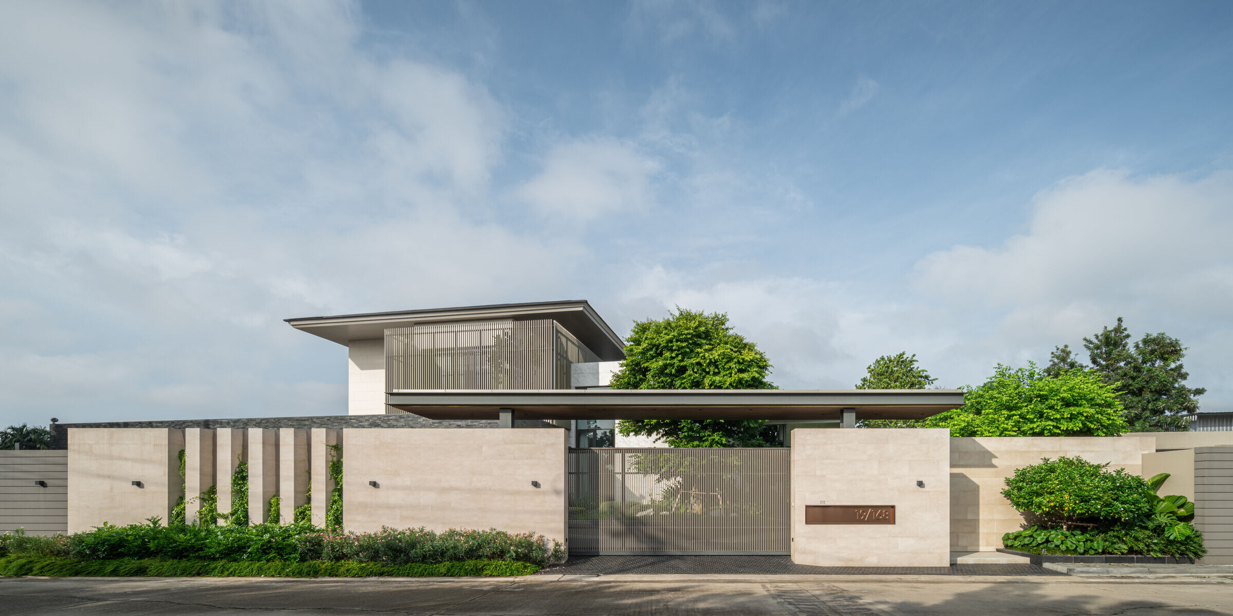 https://archello.com/story/152200/attachments/photos-videos/2 photo_credit DOF SkyGround