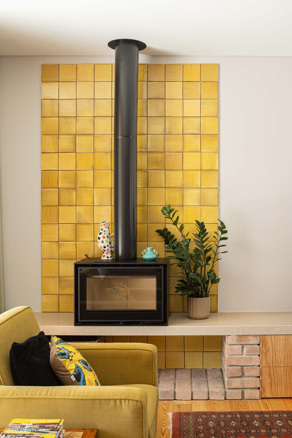 https://archello.com/story/152203/attachments/photos-videos/21 photo_credit Ivo Tavares Studio