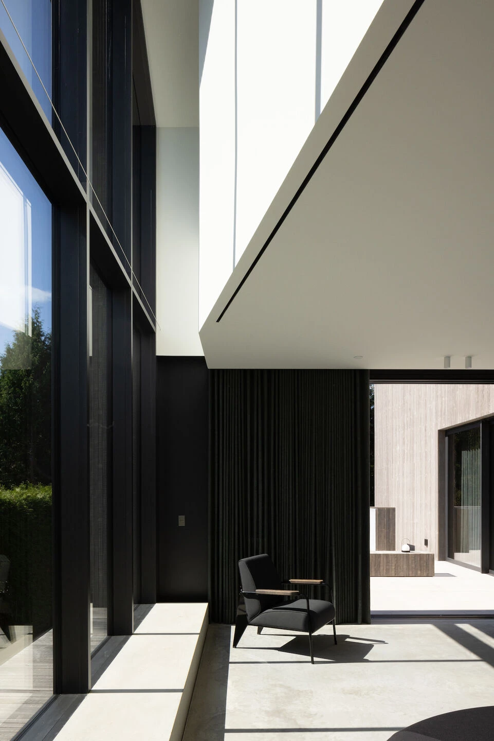 https://archello.com/story/152258/attachments/photos-videos/10 photo_credit Ema Peter