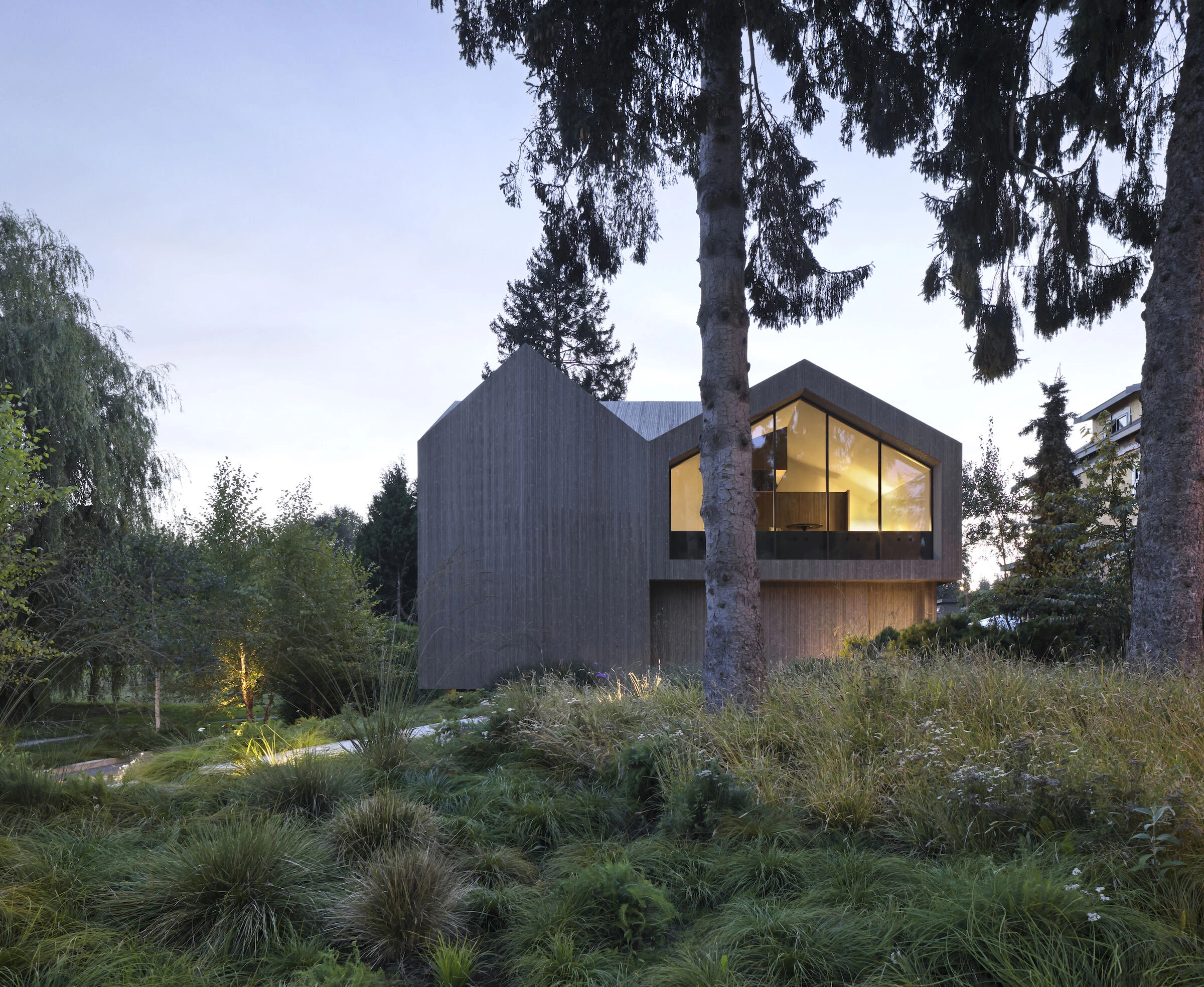 https://archello.com/story/152258/attachments/photos-videos/27 photo_credit Ema Peter