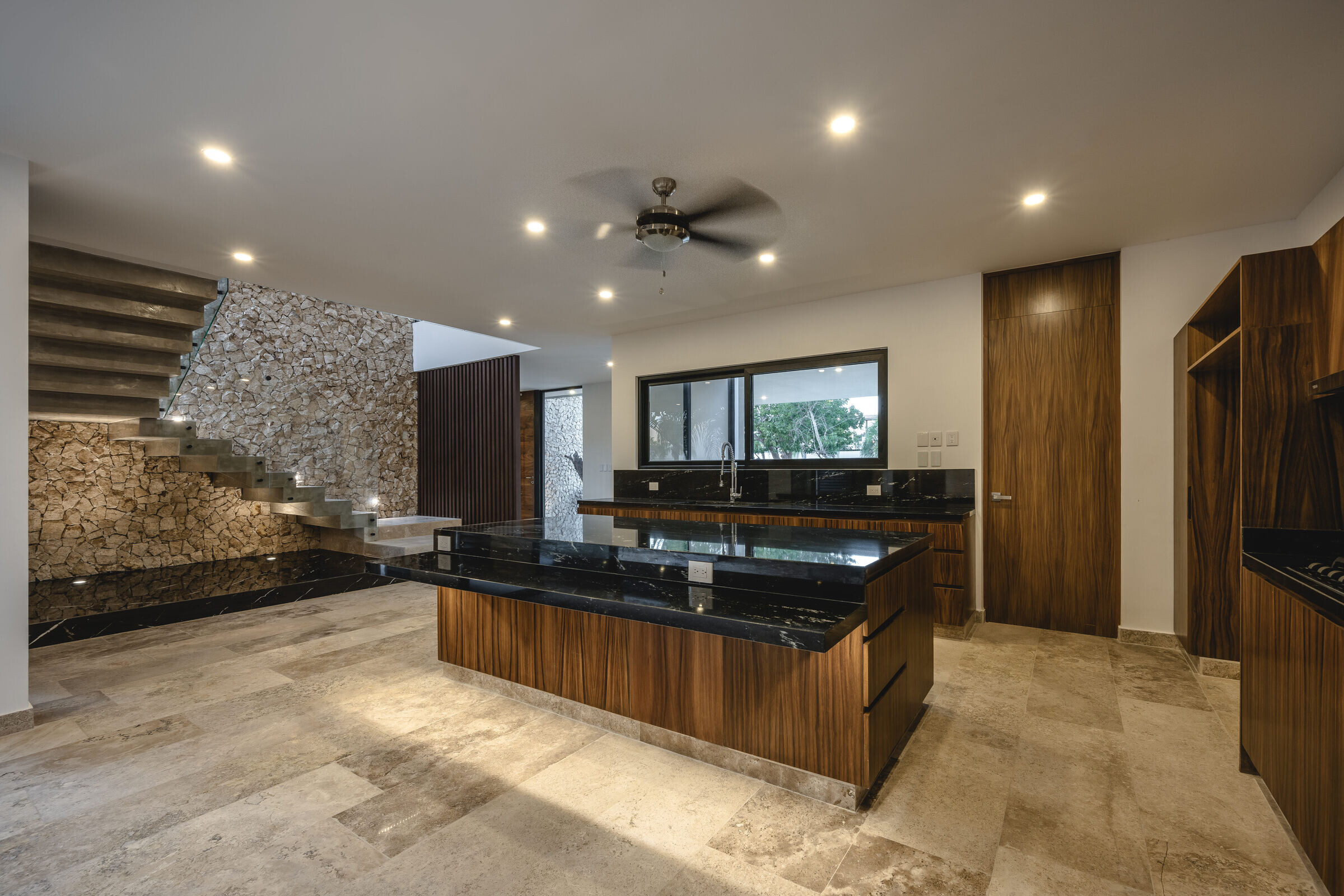 https://archello.com/story/152261/attachments/photos-videos/6 photo_credit Manolo R Solis