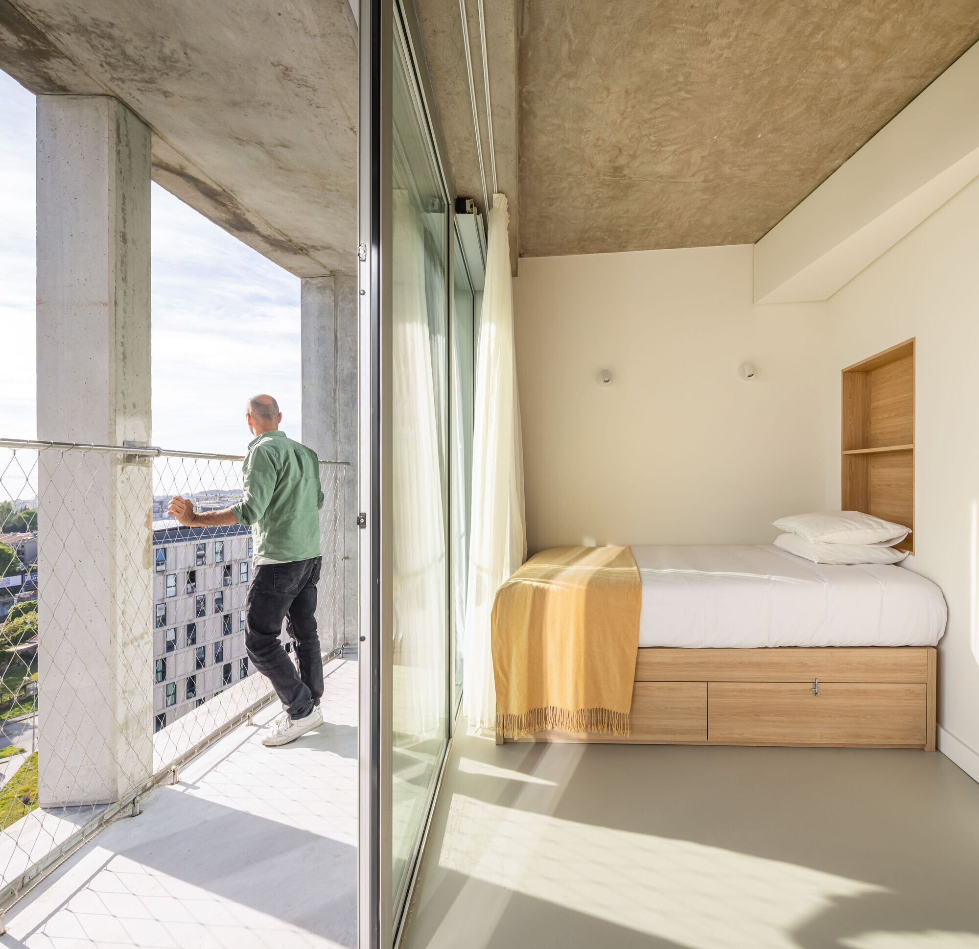 https://archello.com/story/135760/attachments/photos-videos/13