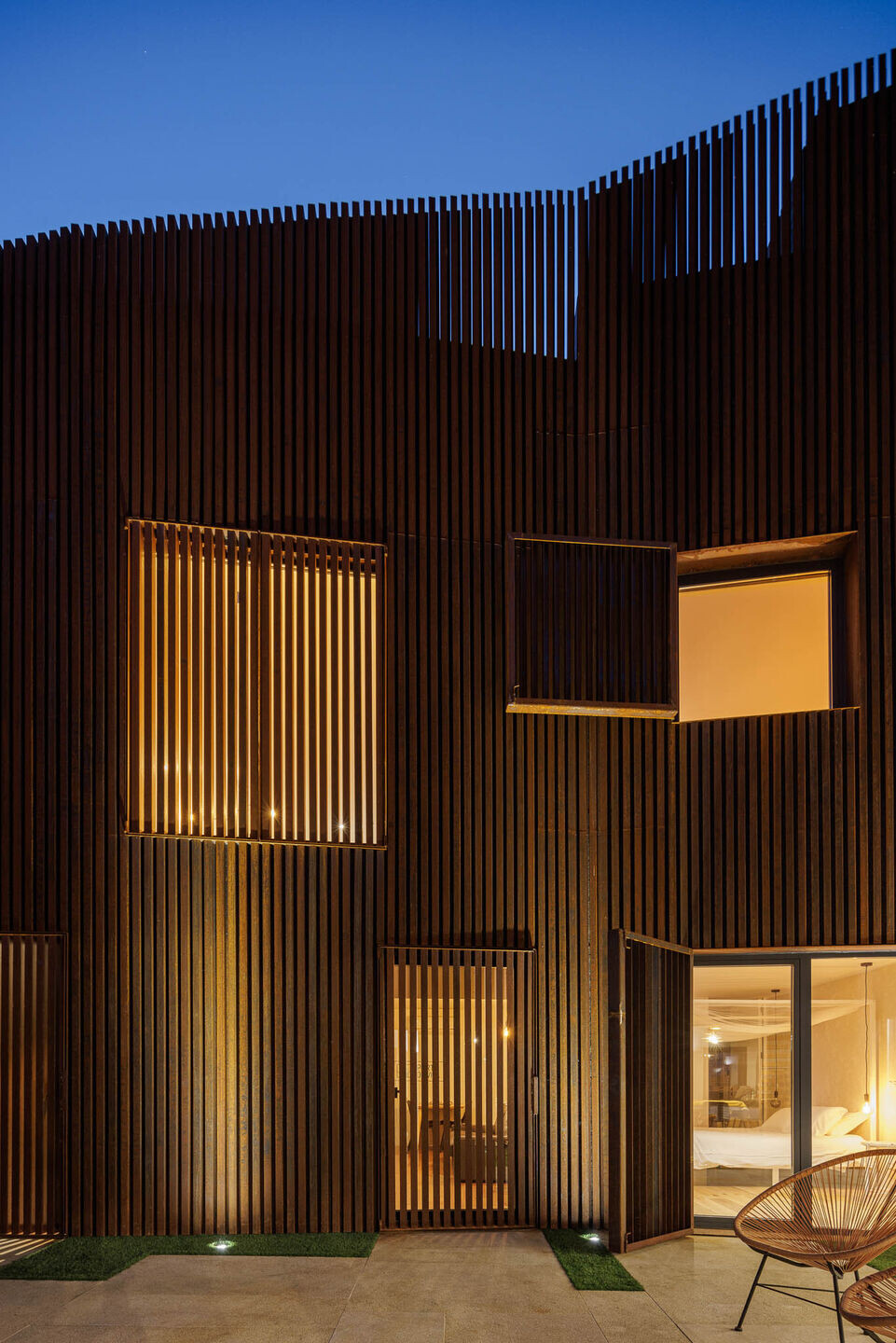 https://archello.com/story/152355/attachments/photos-videos/15 photo_credit Ivo Tavares Studio