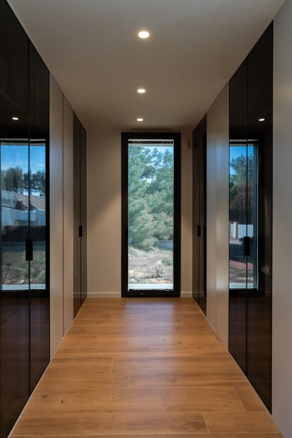 https://archello.com/es/story/152545/attachments/photos-videos/22 photo_credit Casas inHAUS | Luxury house in Valencia