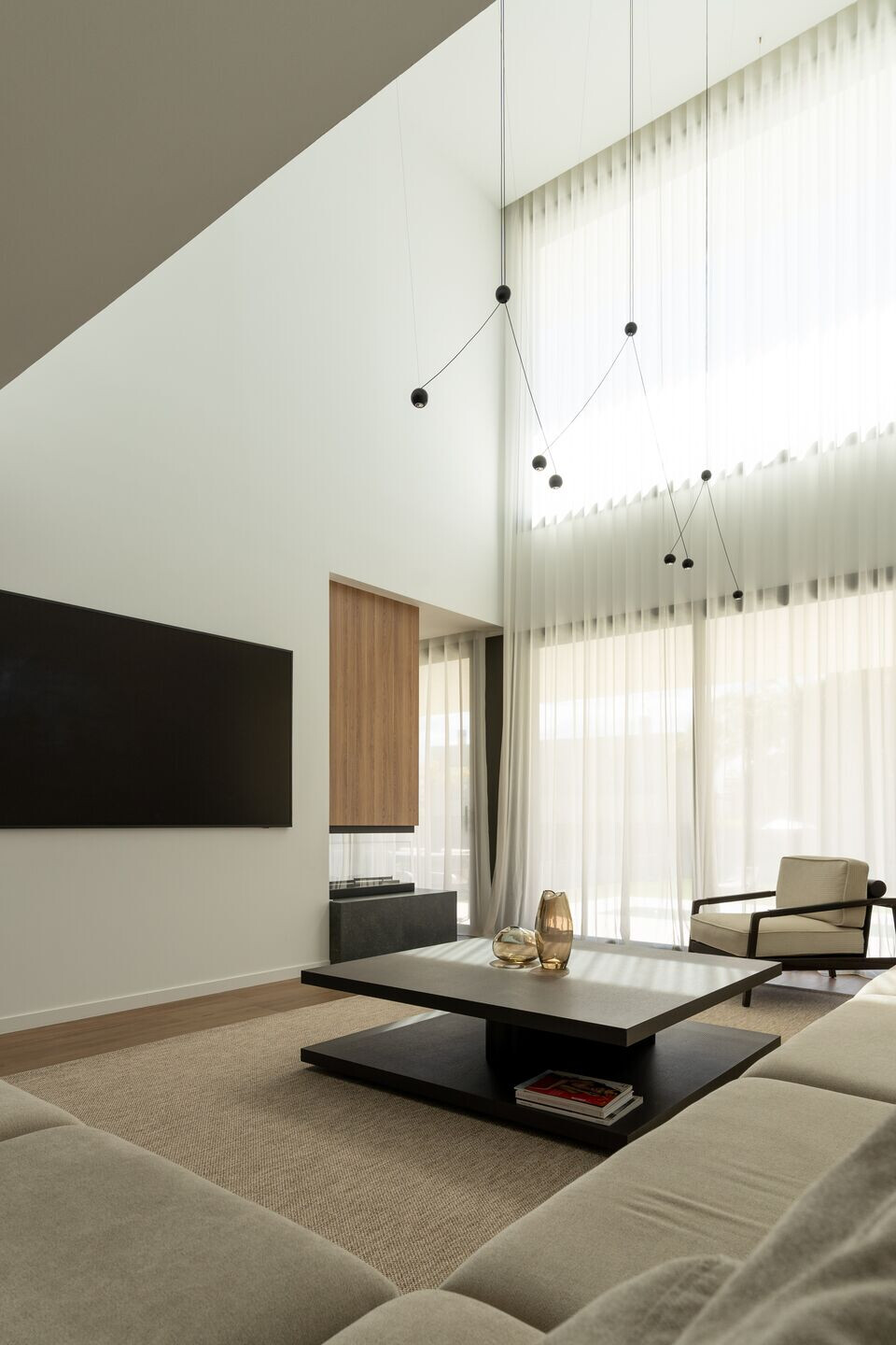 https://archello.com/es/story/152545/attachments/photos-videos/13 photo_credit Casas inHAUS | Luxury house in Valencia
