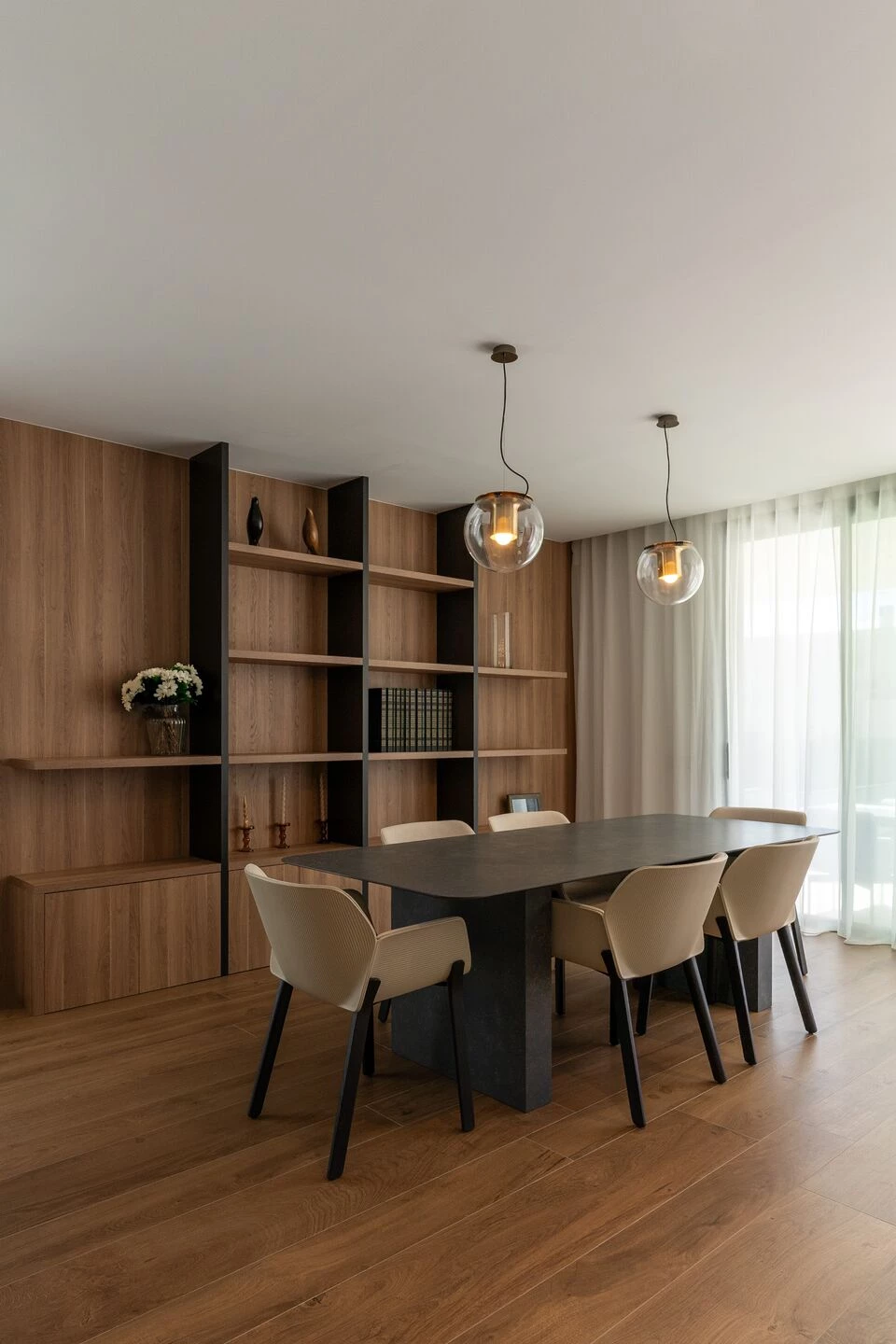 https://archello.com/es/story/152545/attachments/photos-videos/10 photo_credit Casas inHAUS | Luxury house in Valencia
